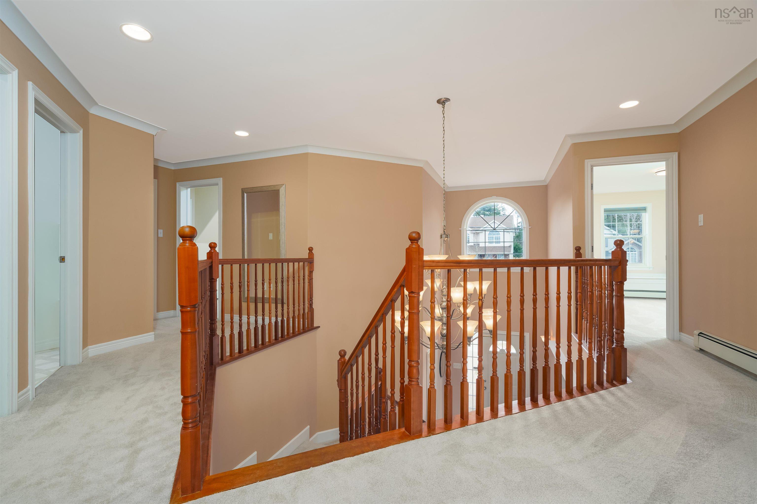261 Langbrae Drive photo #18