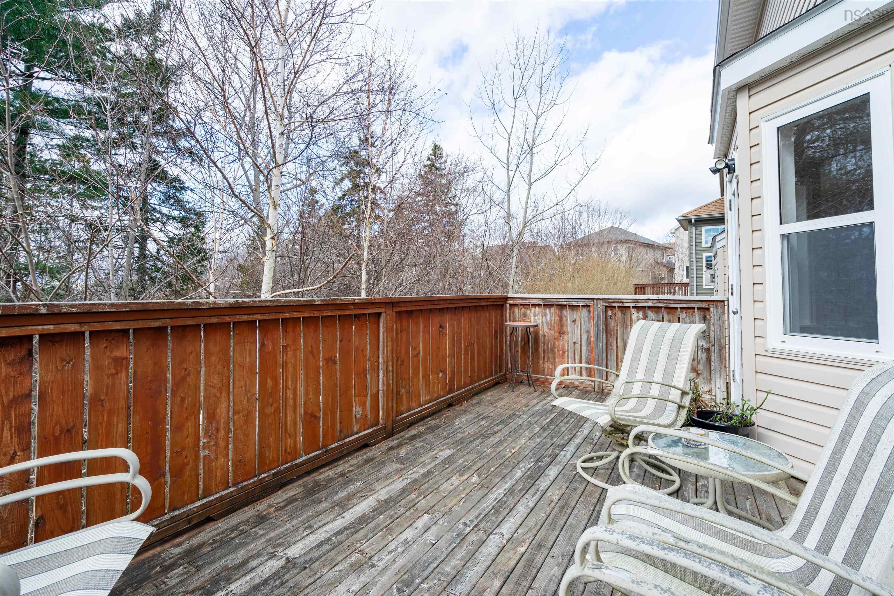 261 Langbrae Drive photo #39