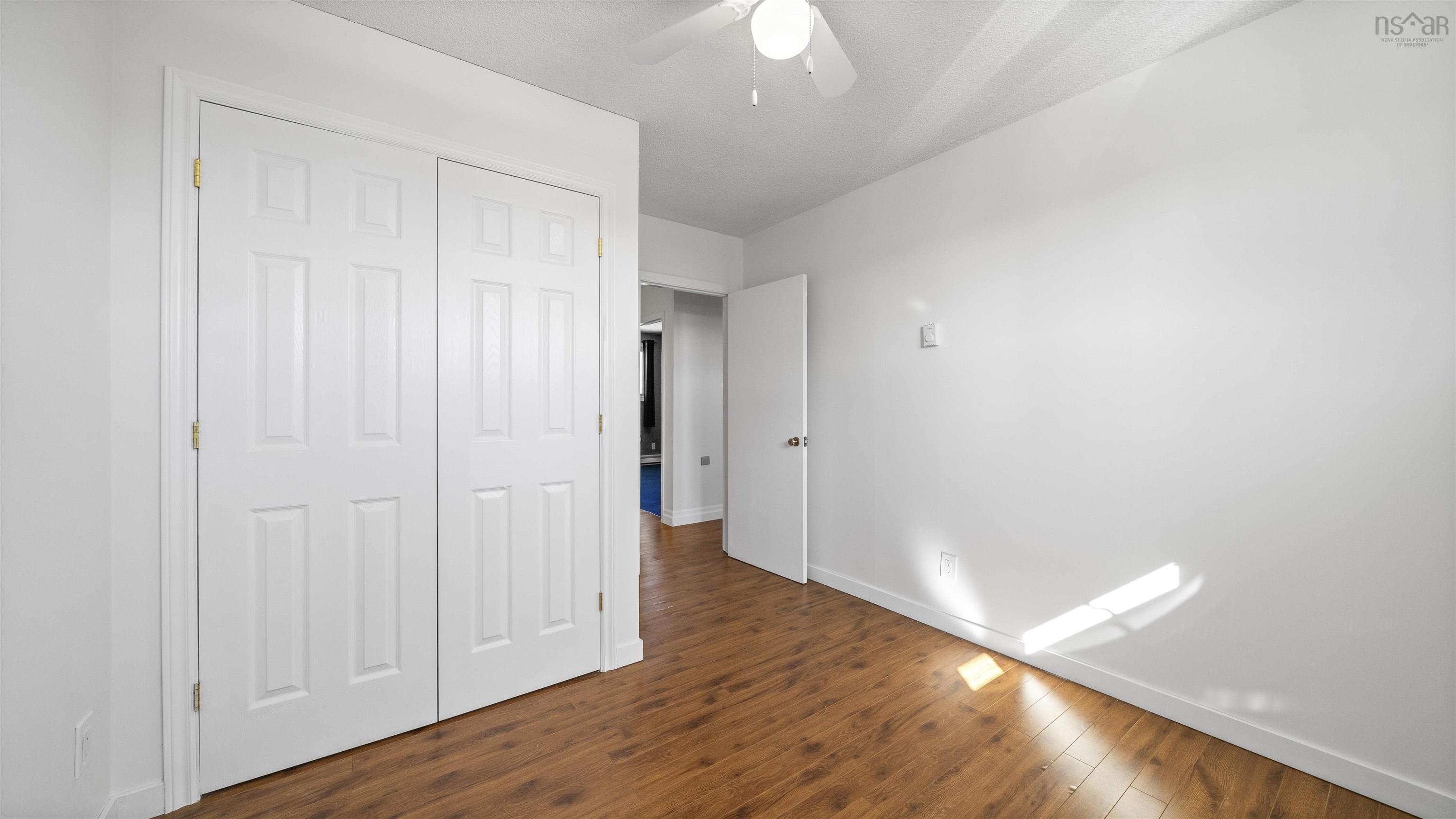 40 Harris Road photo #14