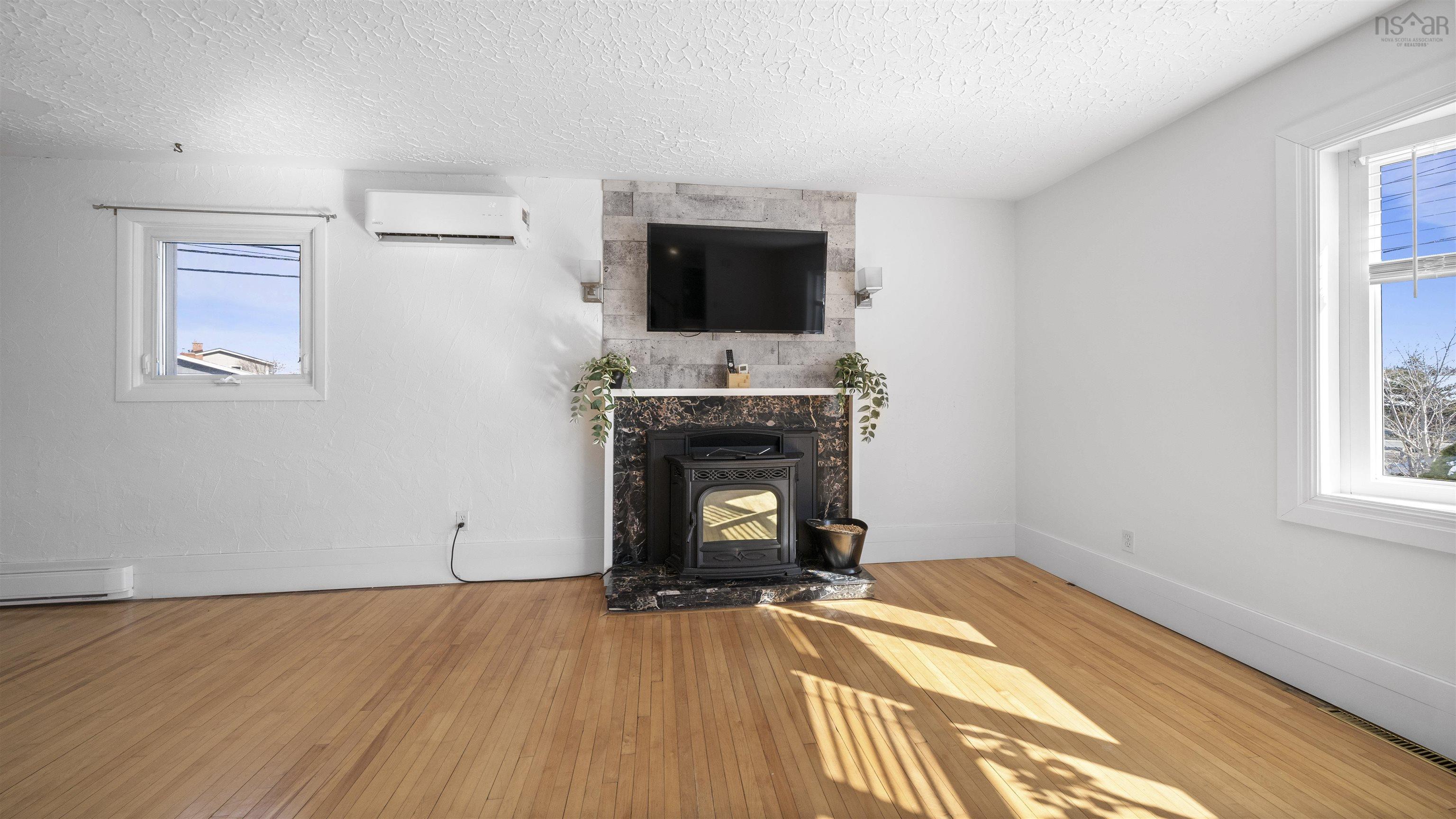 40 Harris Road photo #6