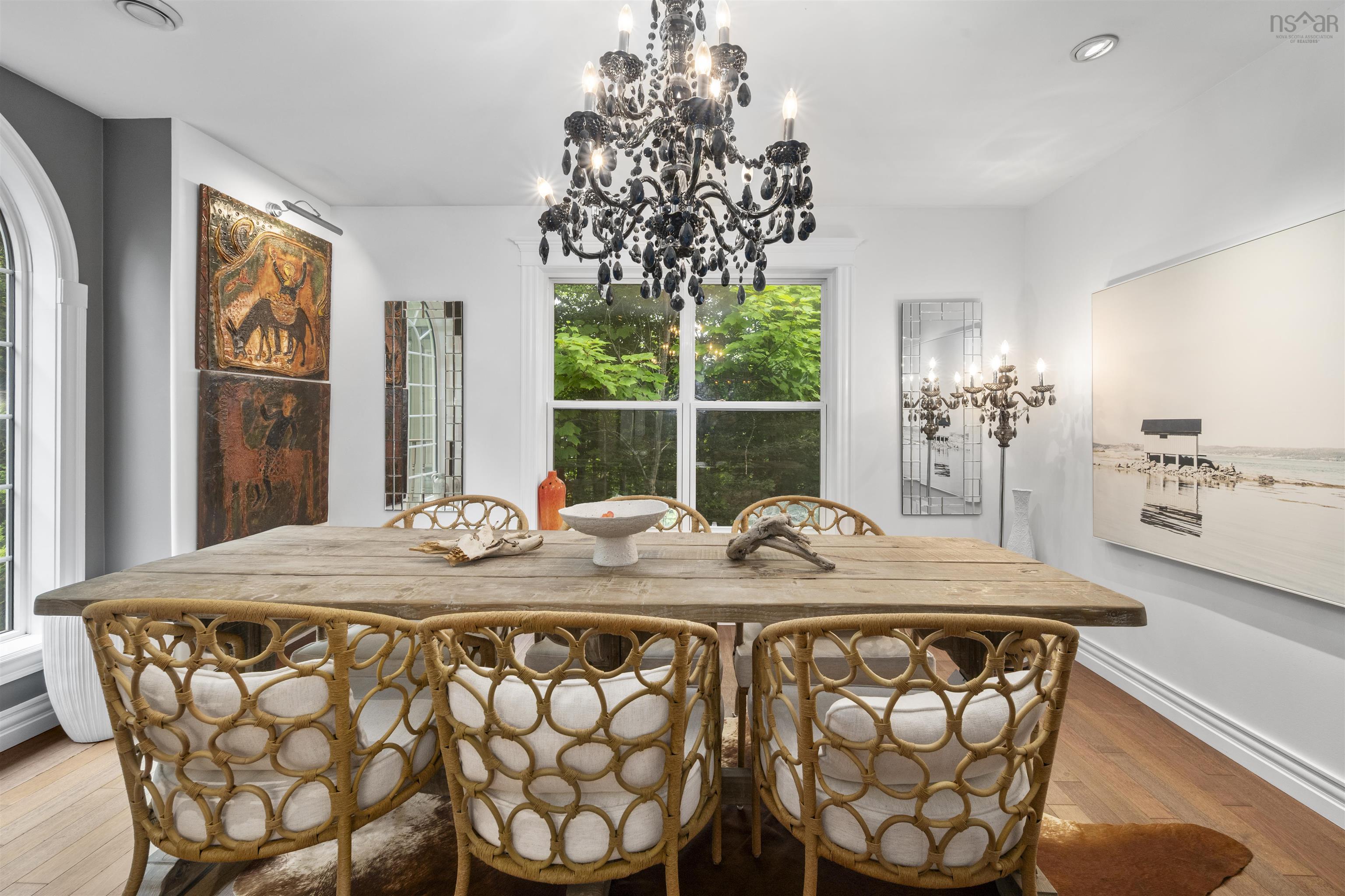 390 Gleneagles Drive photo #11
