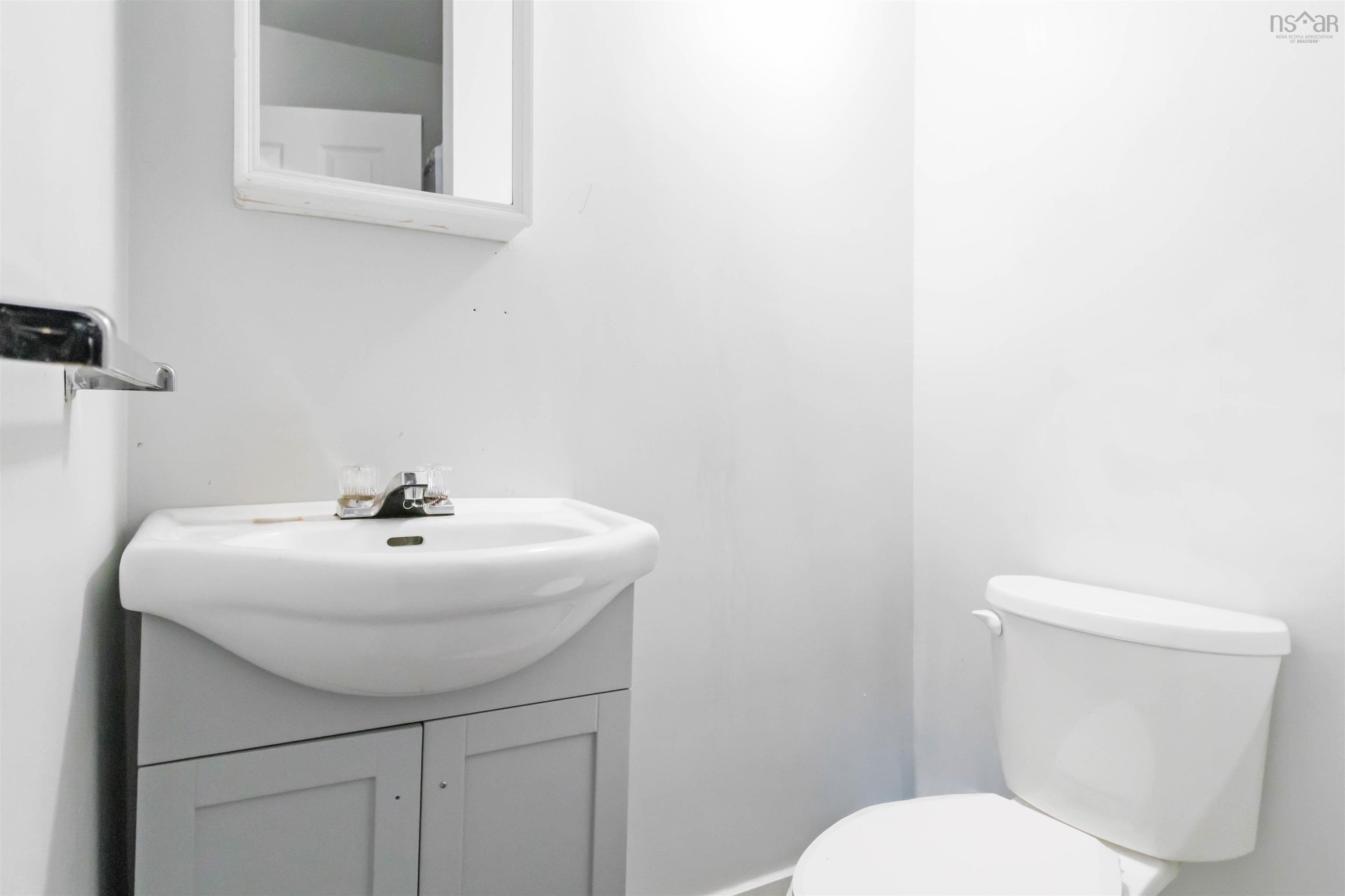 16 Oakburn Court photo #25