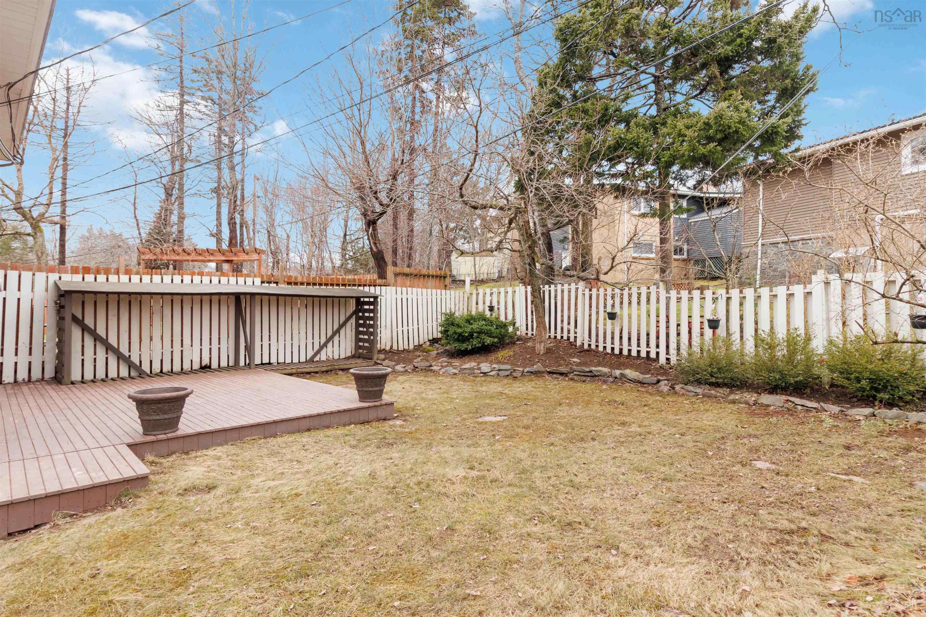 16 Oakburn Court photo #26