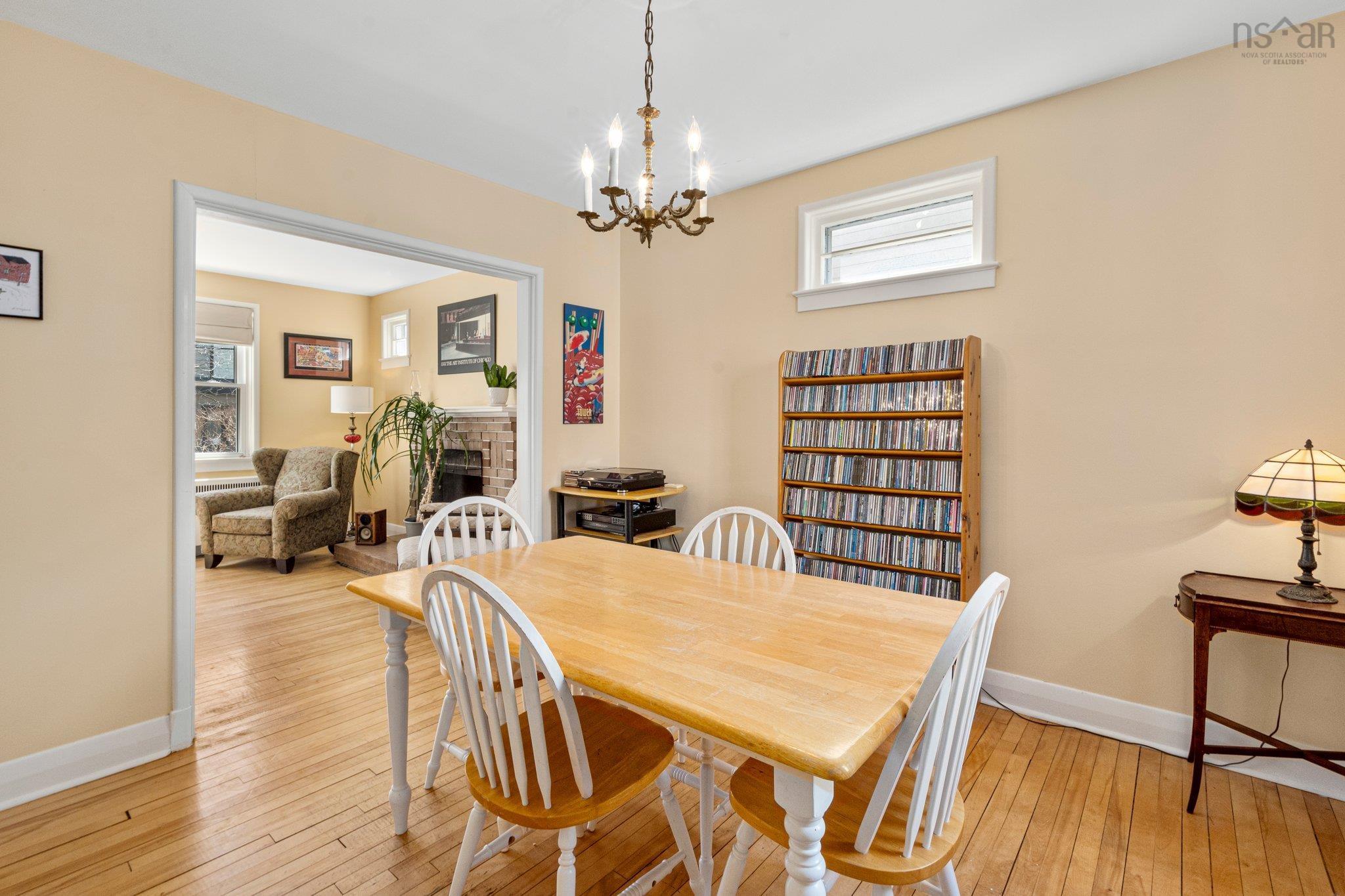 6183 Cedar Street photo #13