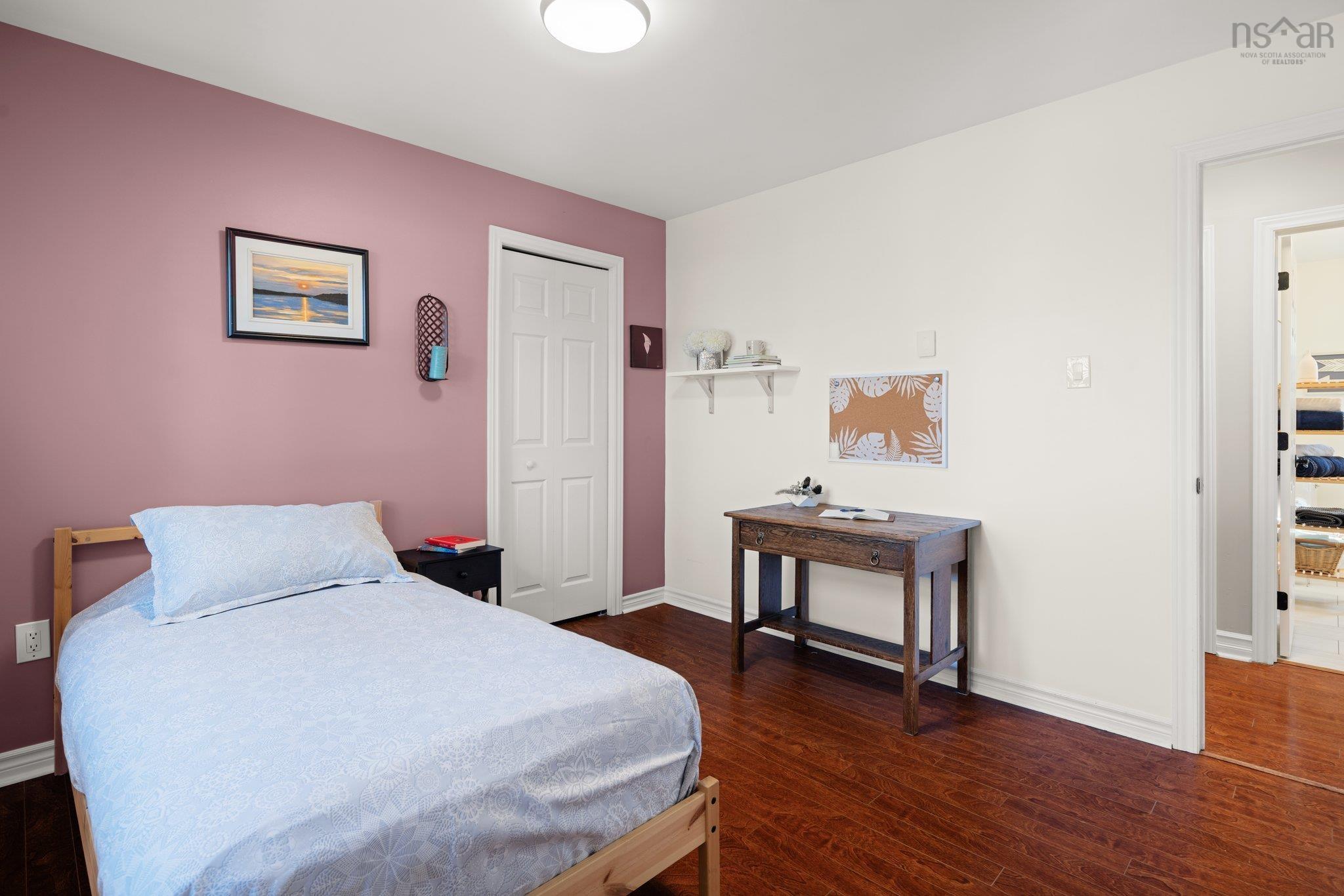 137 Beech Hill Drive photo #19