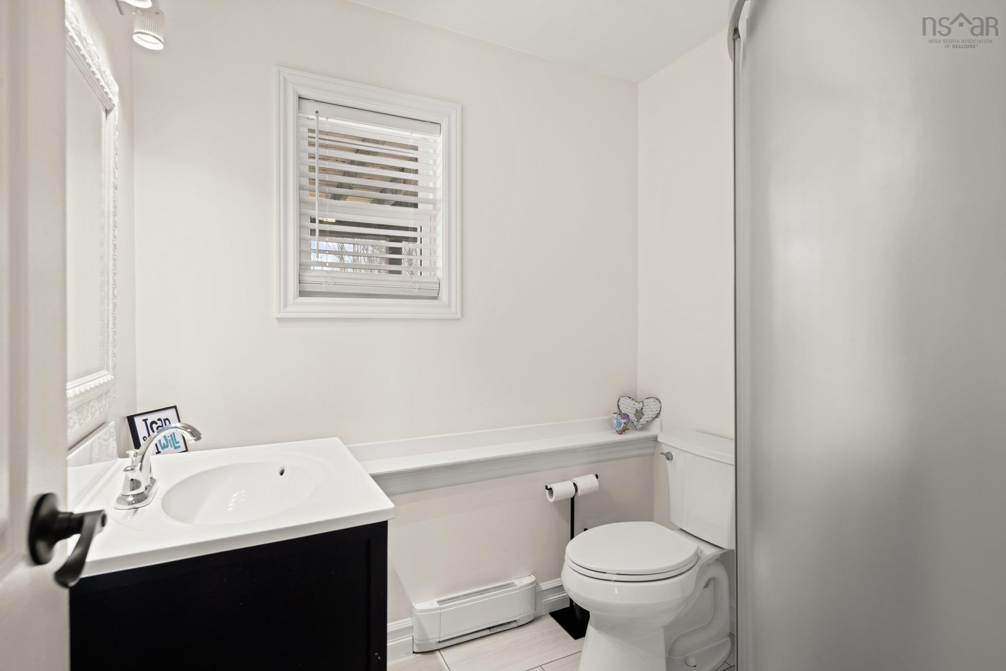137 Beech Hill Drive photo #27