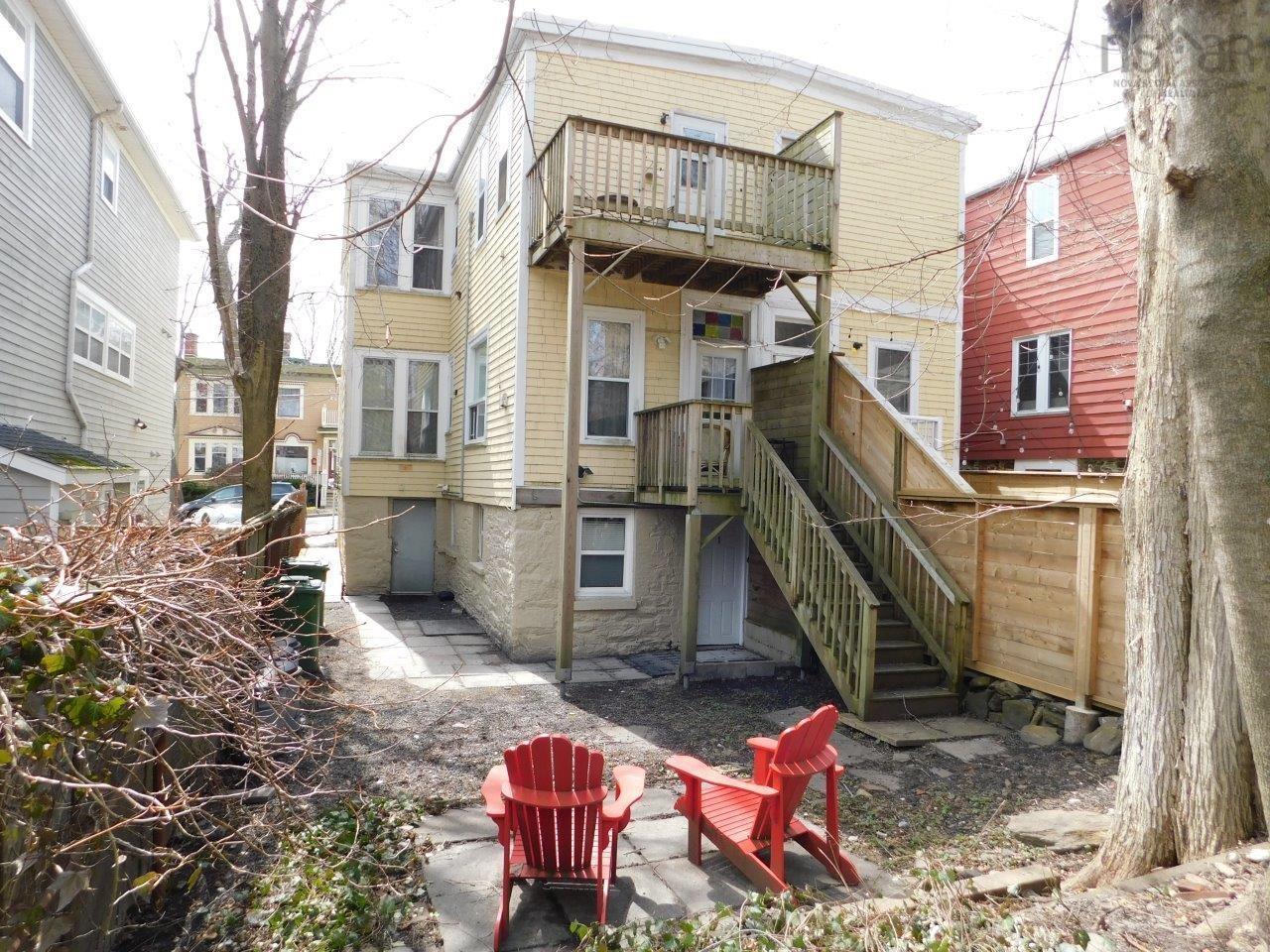 5271 Harvey Street photo #40