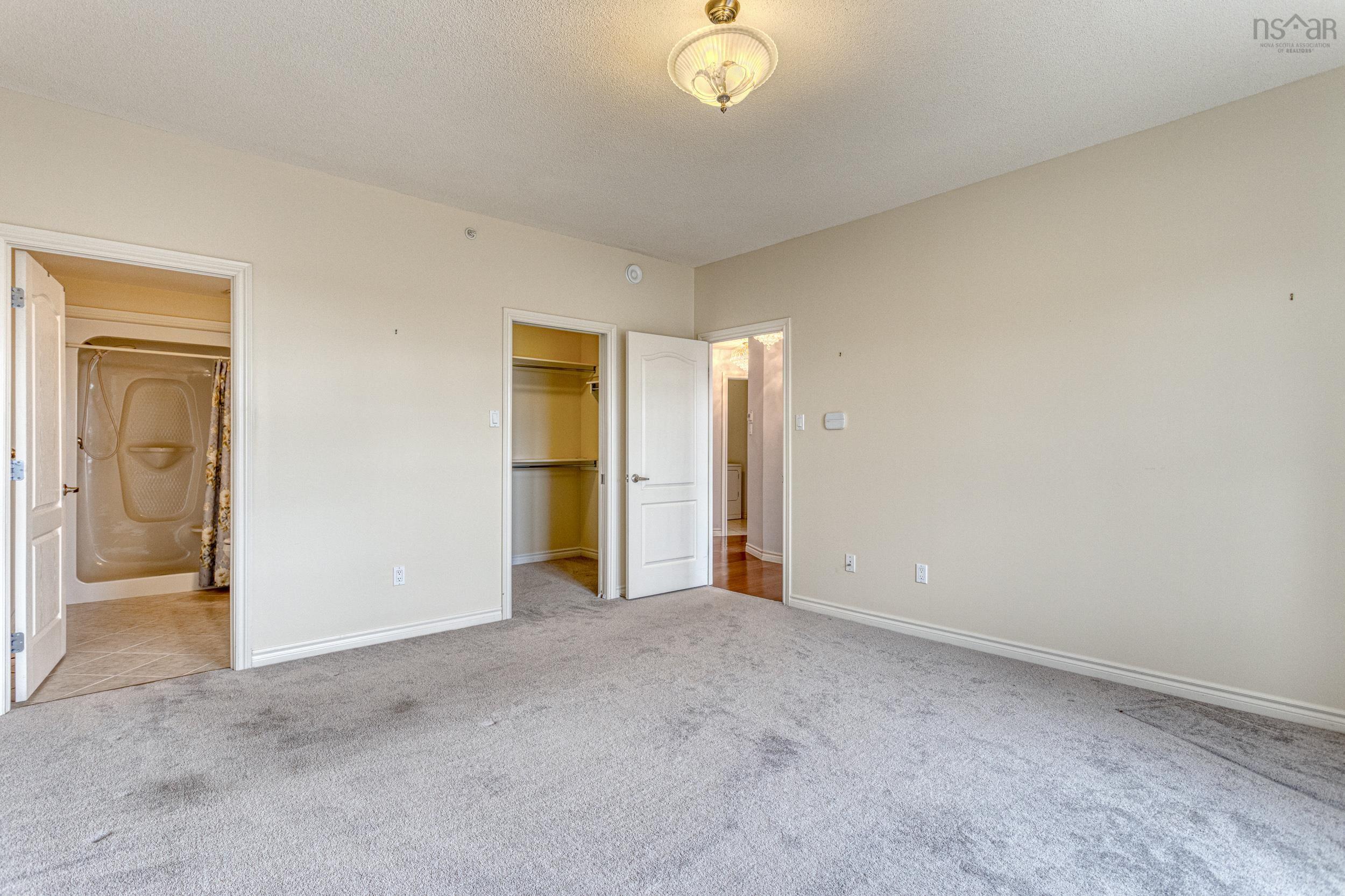 209 347 Portland Hills Drive photo #20