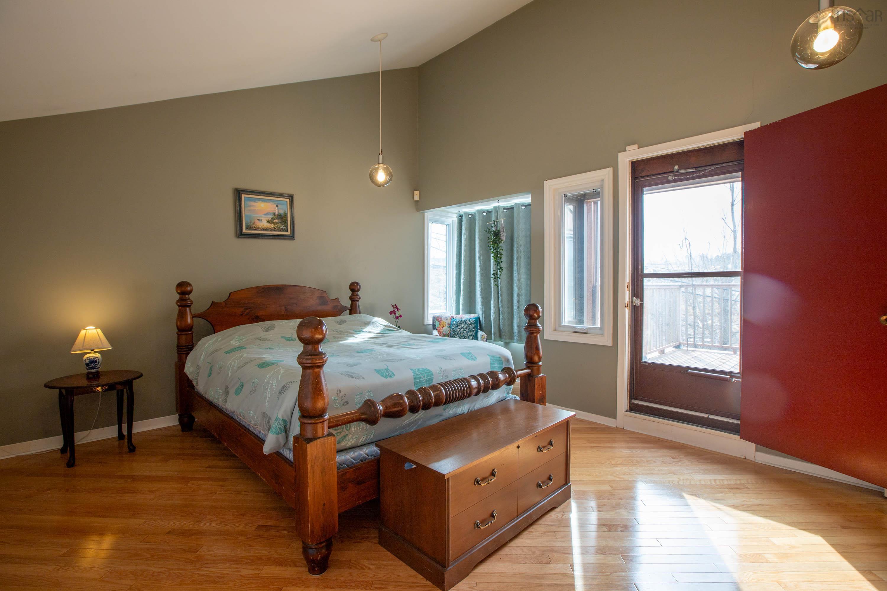 79 Bayview Road photo #22