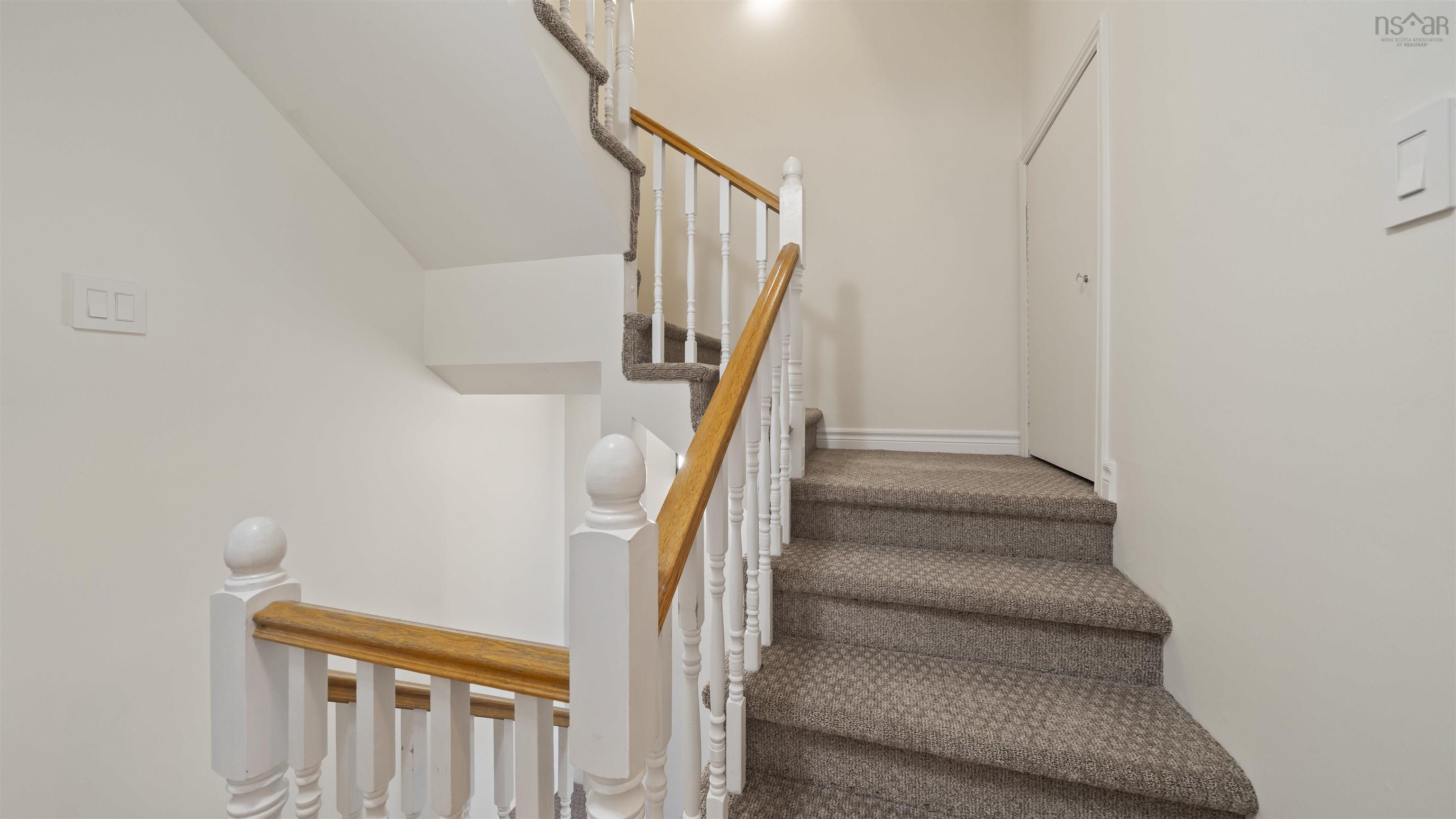 14 Moirs Mill Road photo #28