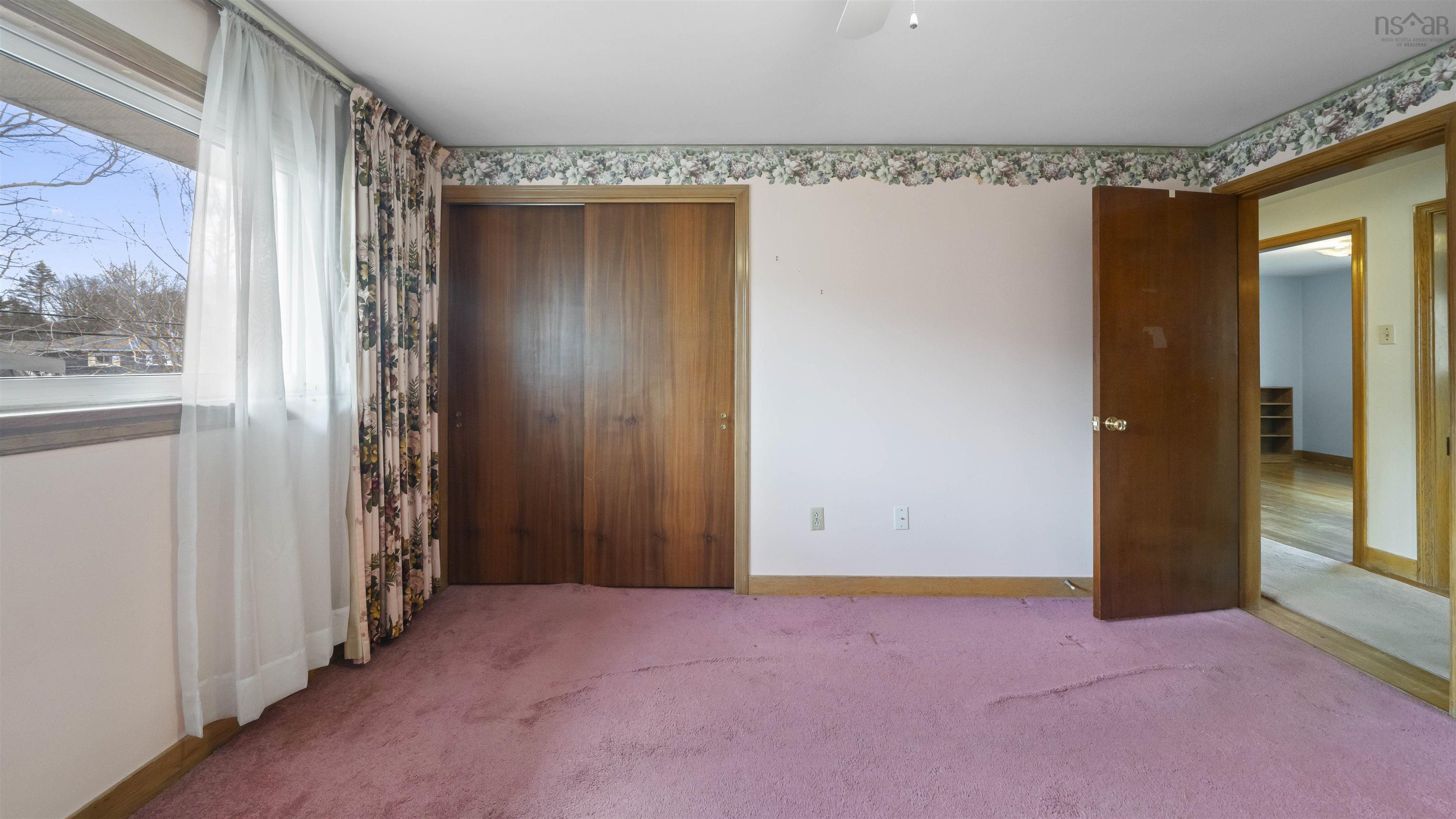 54 Colindale Street photo #22