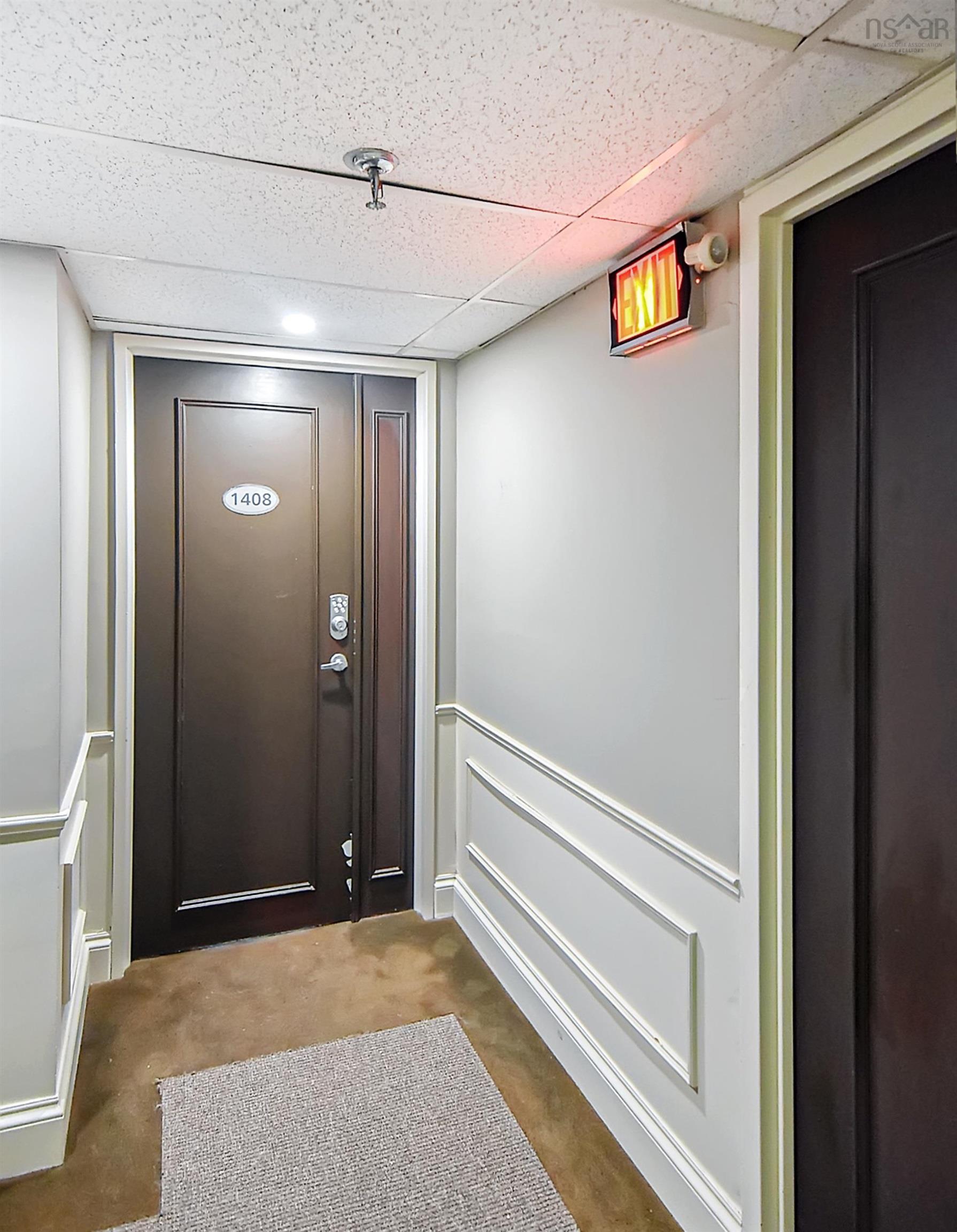 1408 6369 Coburg Road photo #11