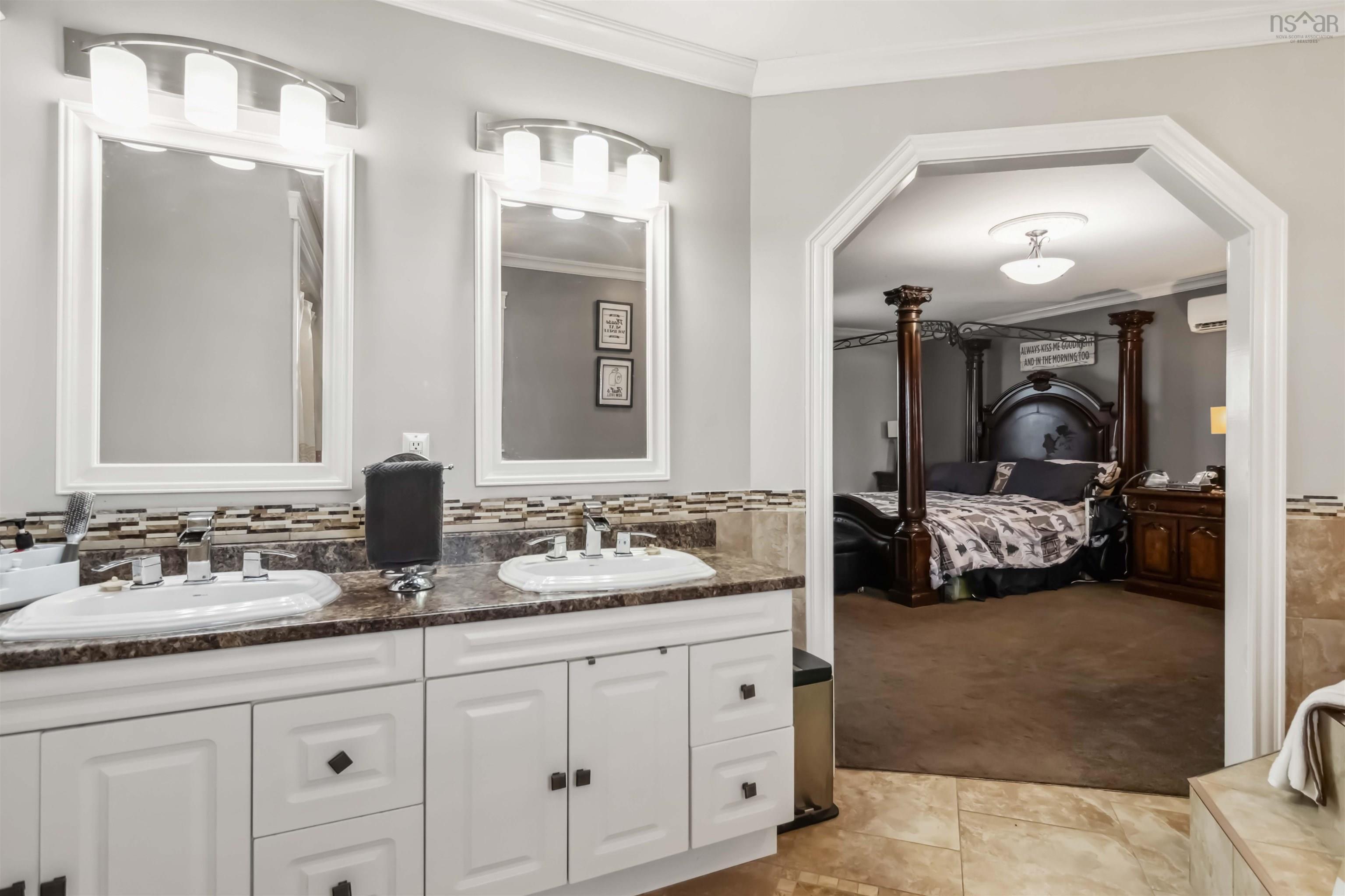 53 Grono Road photo #26