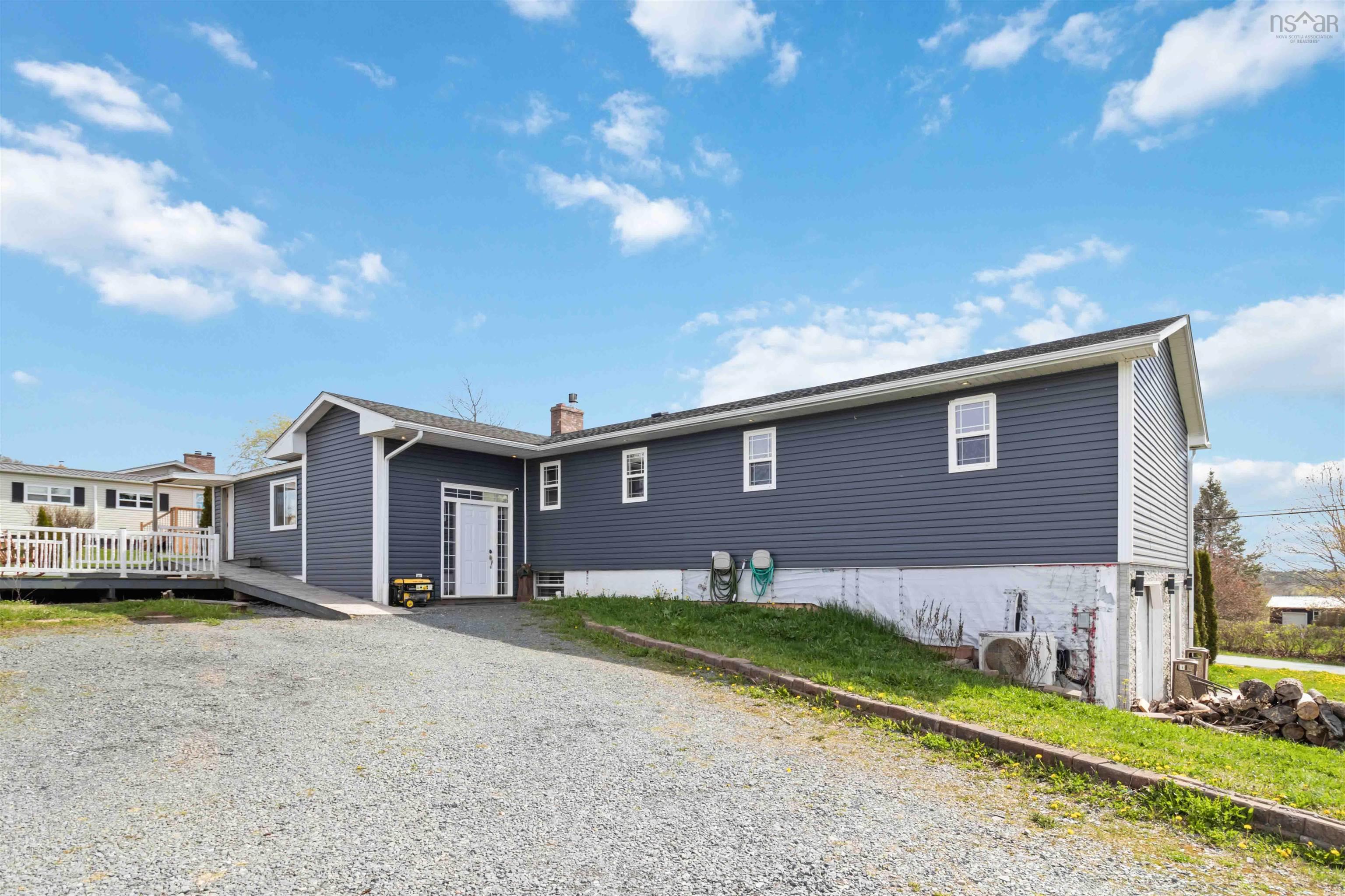 53 Grono Road photo #42