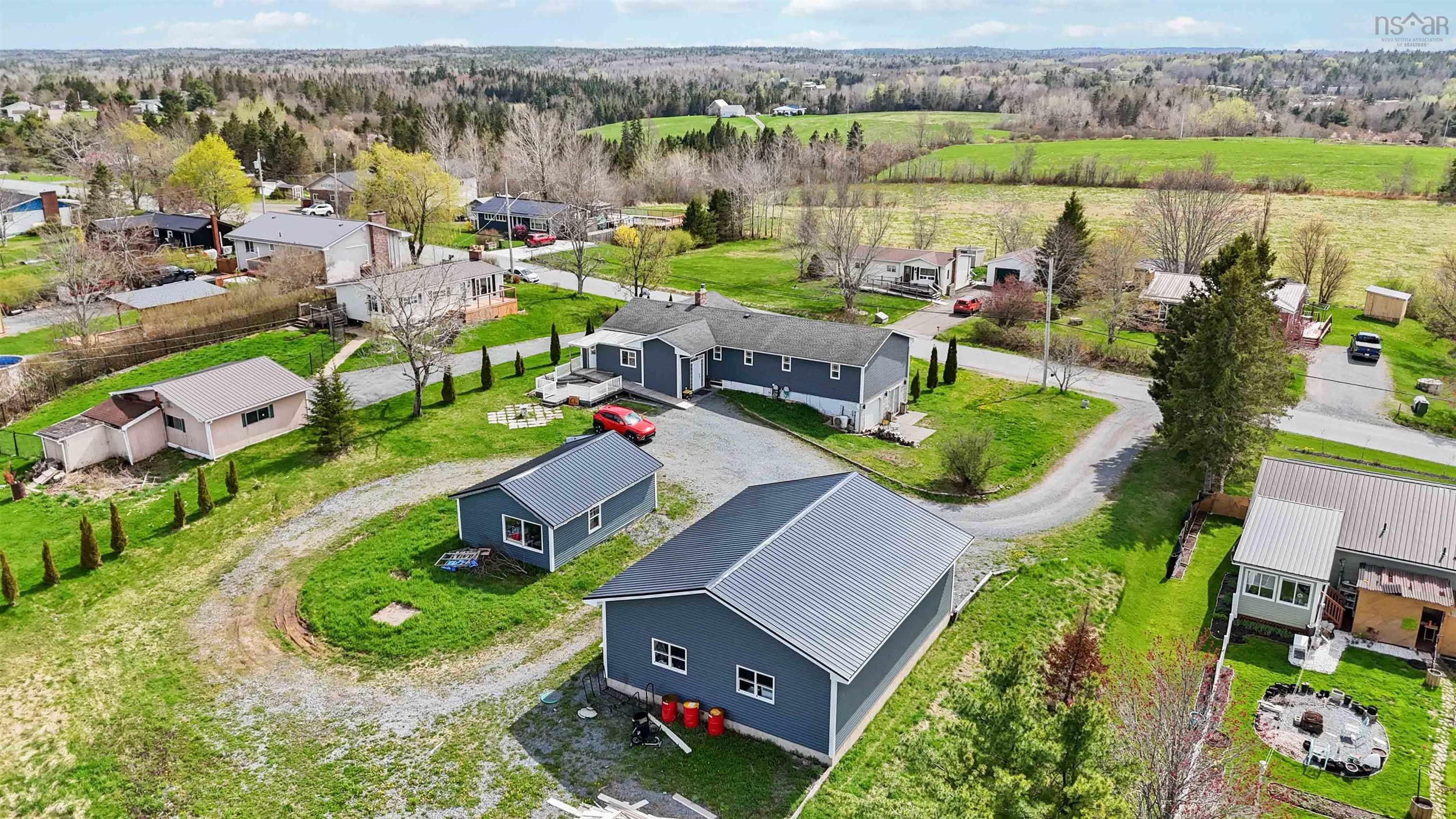 53 Grono Road photo #44