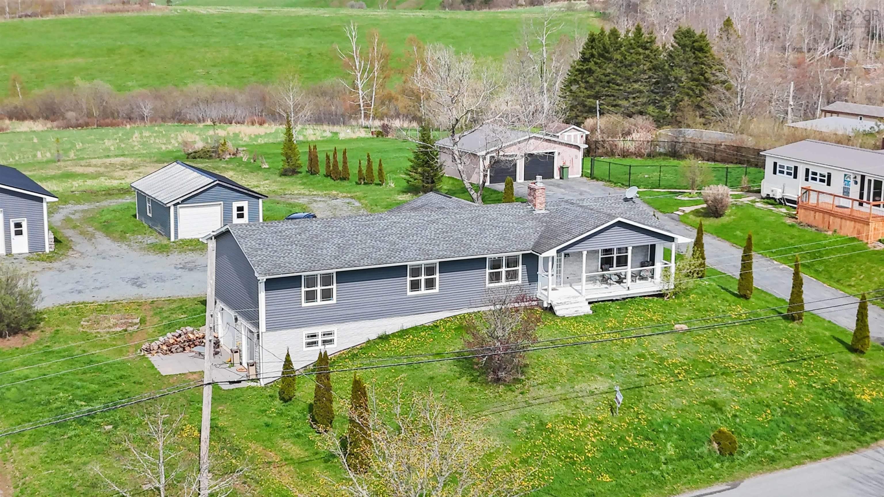 53 Grono Road photo #46