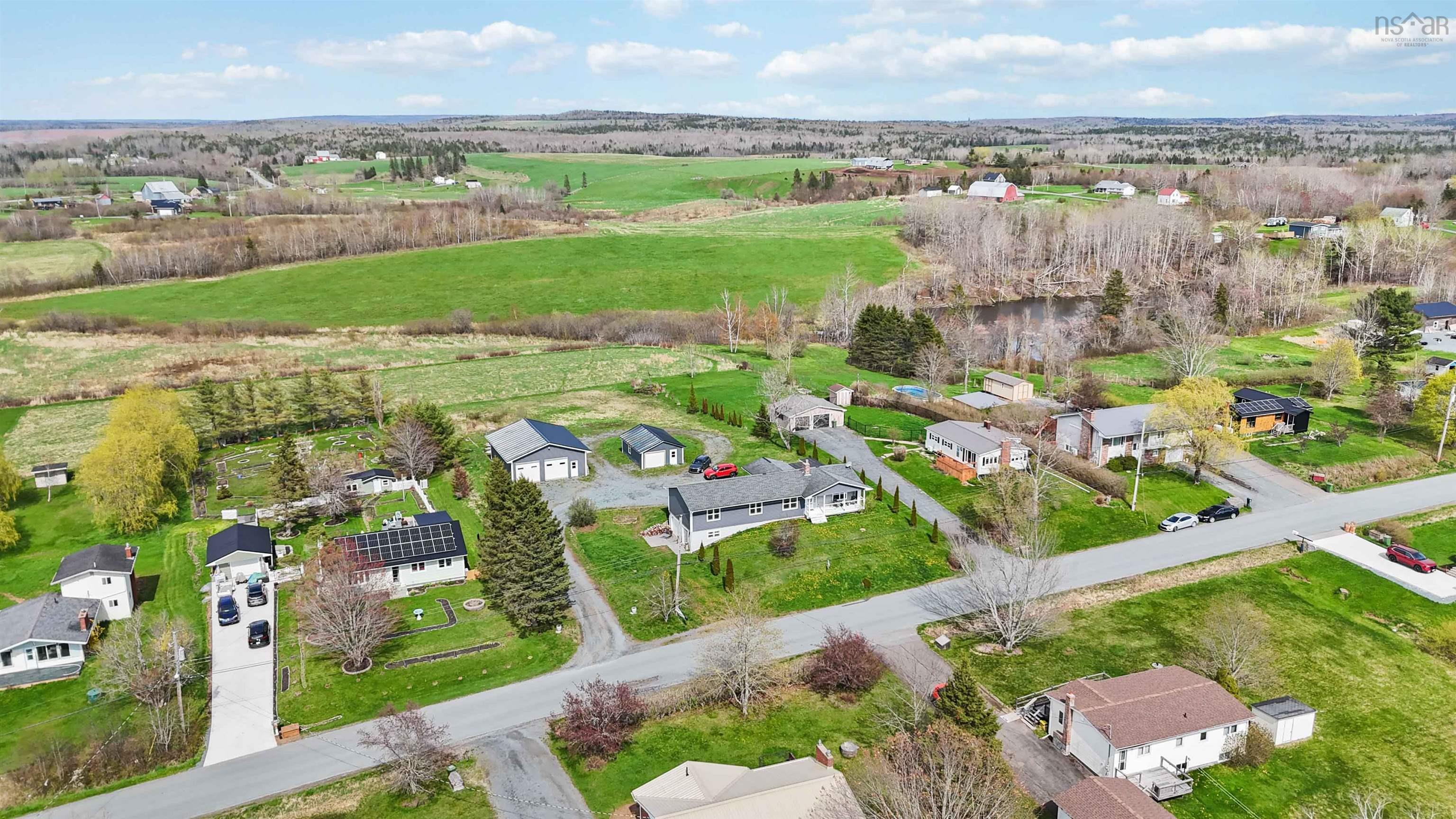 53 Grono Road photo #47