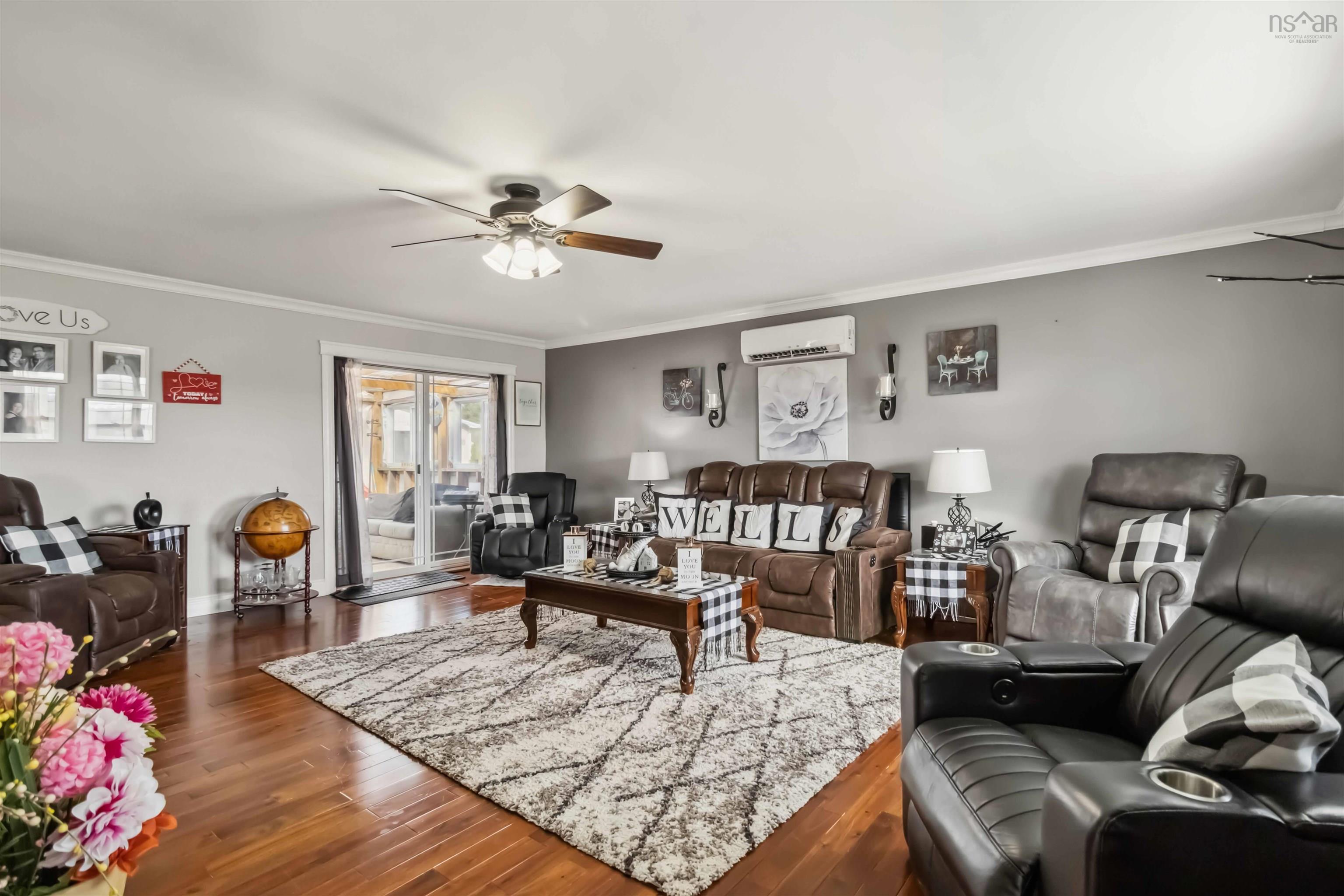 53 Grono Road photo #8