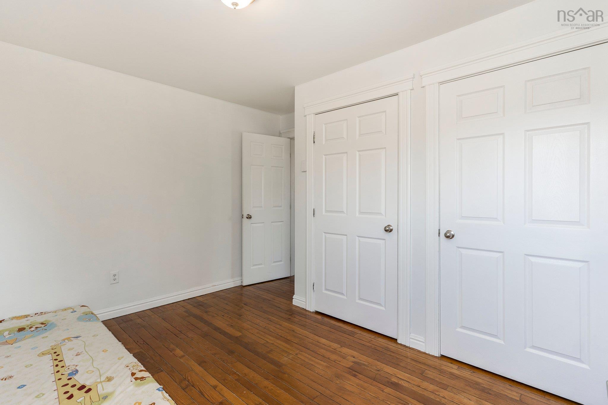 426 Caldwell Road photo #18