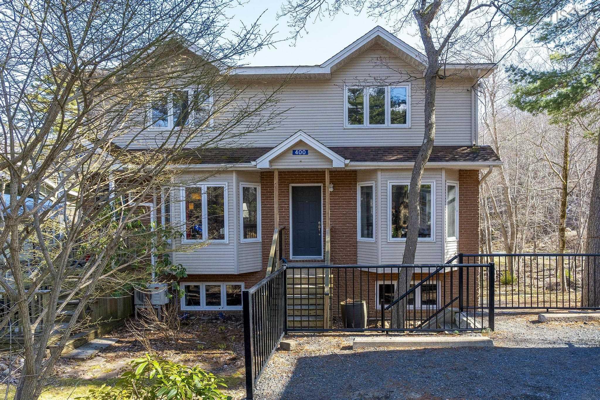 400 CROWN DR, HALIFAX, NS Photo 1