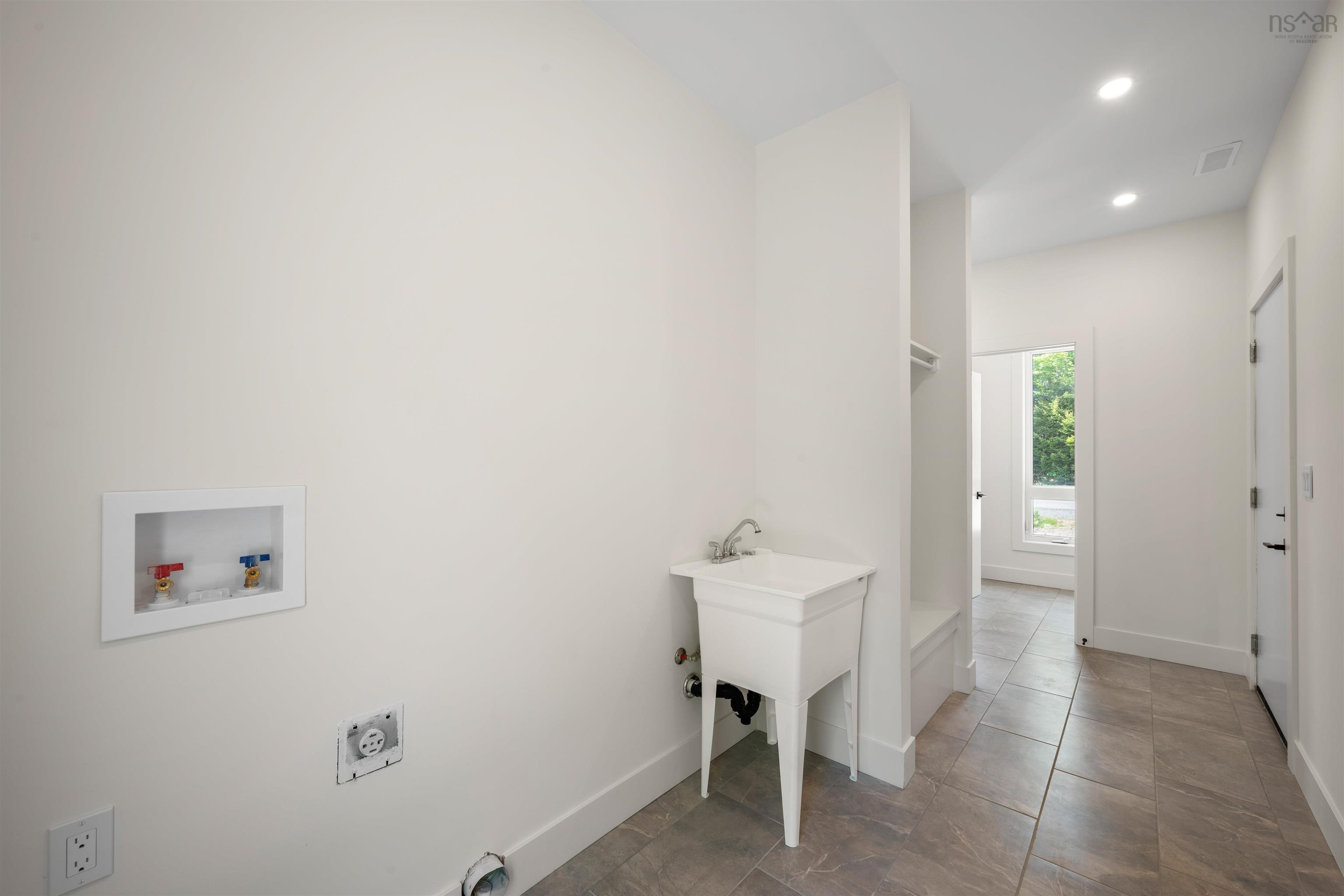 171 Carnoustie Drive photo #28
