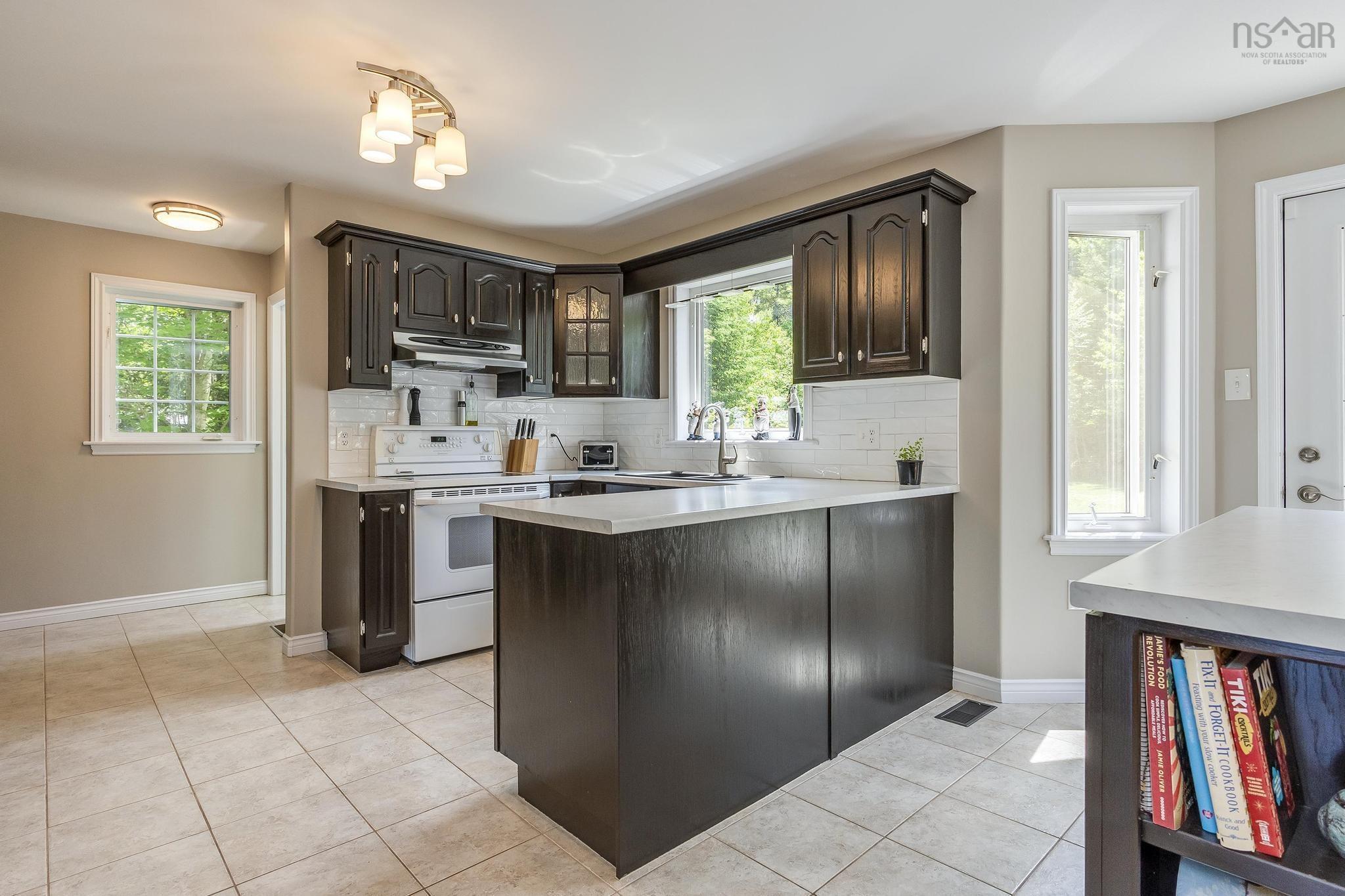 36 George Samuel Drive photo #12