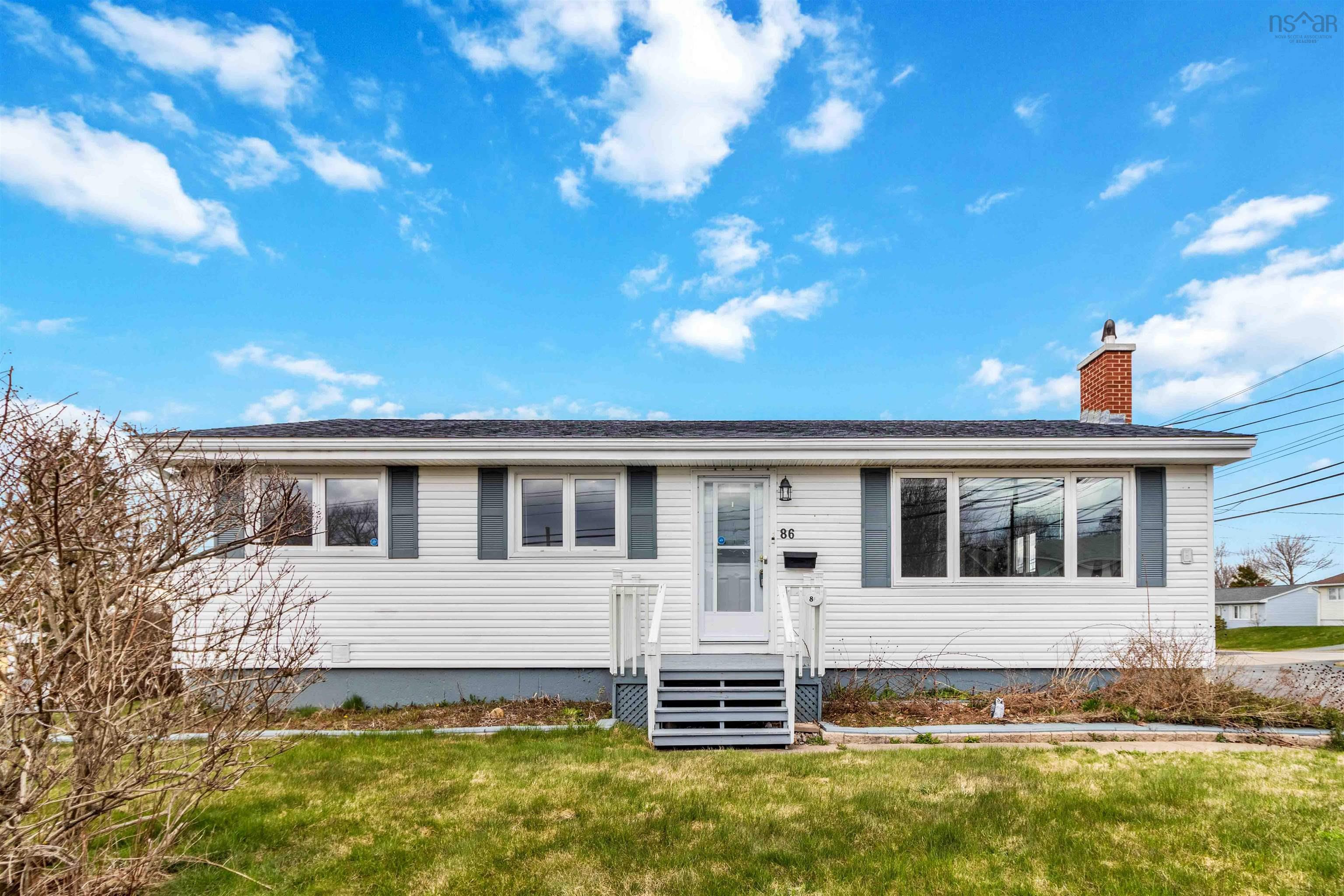 86 MOUNT EDWARD RD, DARTMOUTH, NS