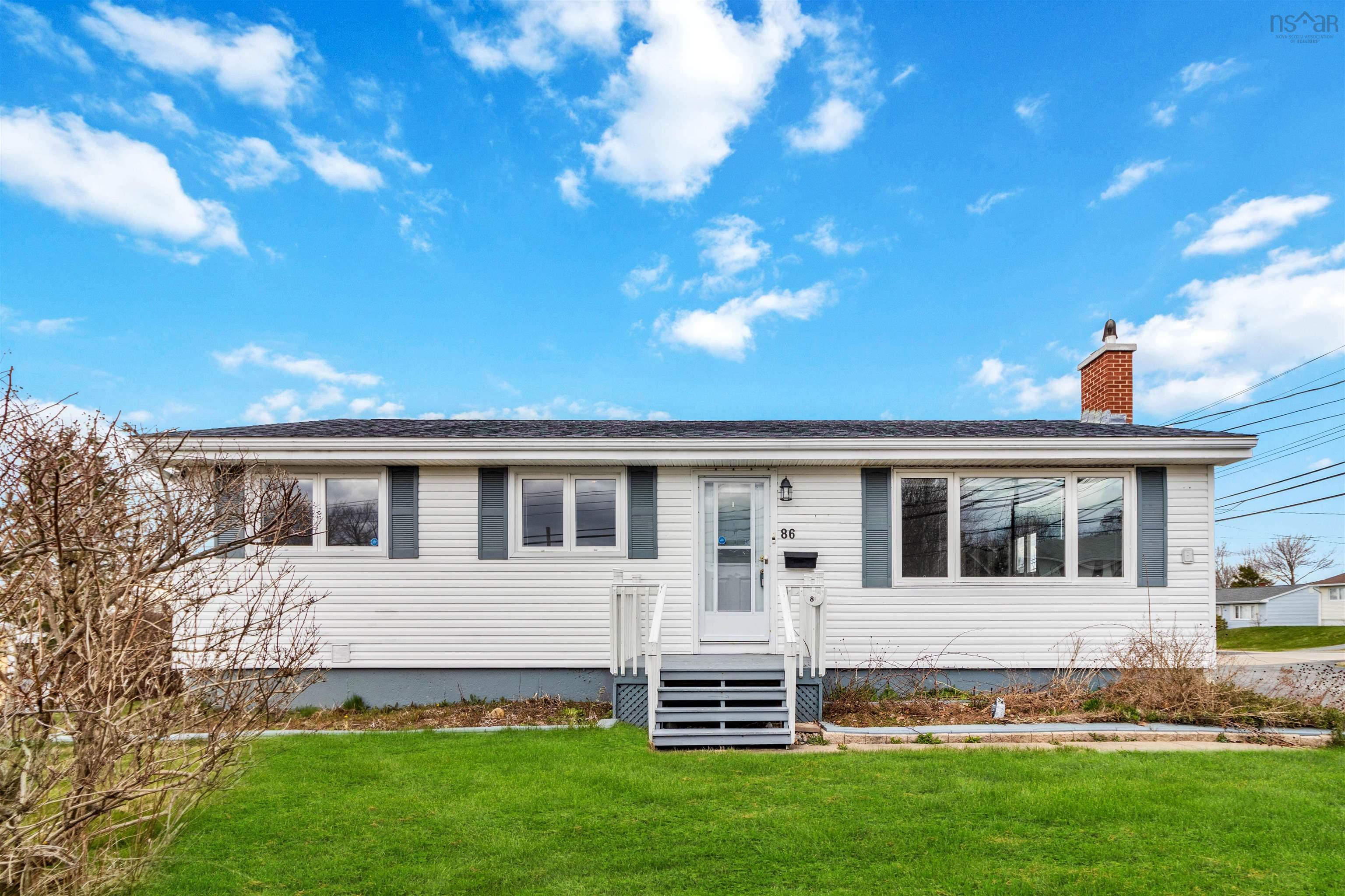 86 Mount Edward Road photo #1