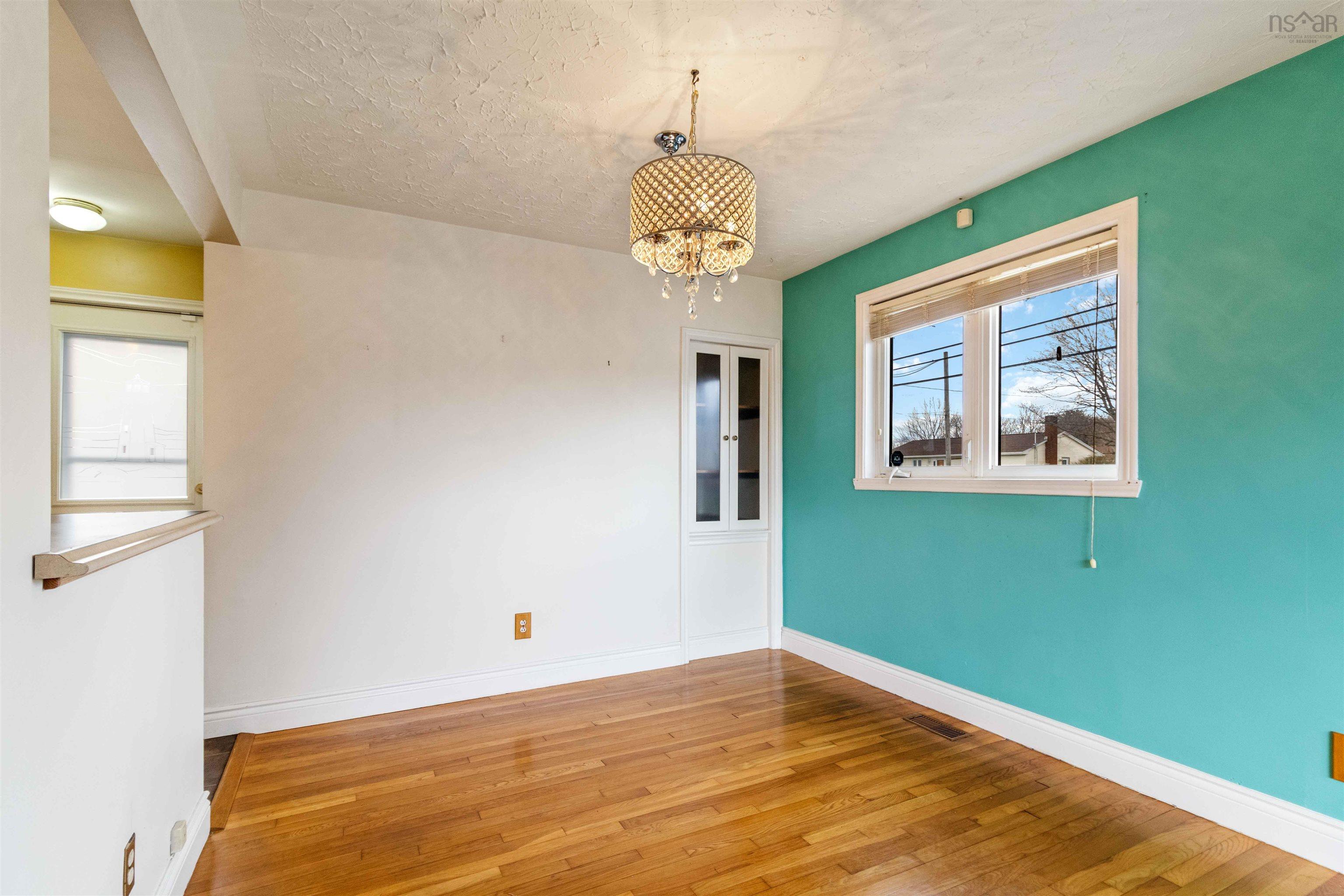 86 Mount Edward Road photo #16