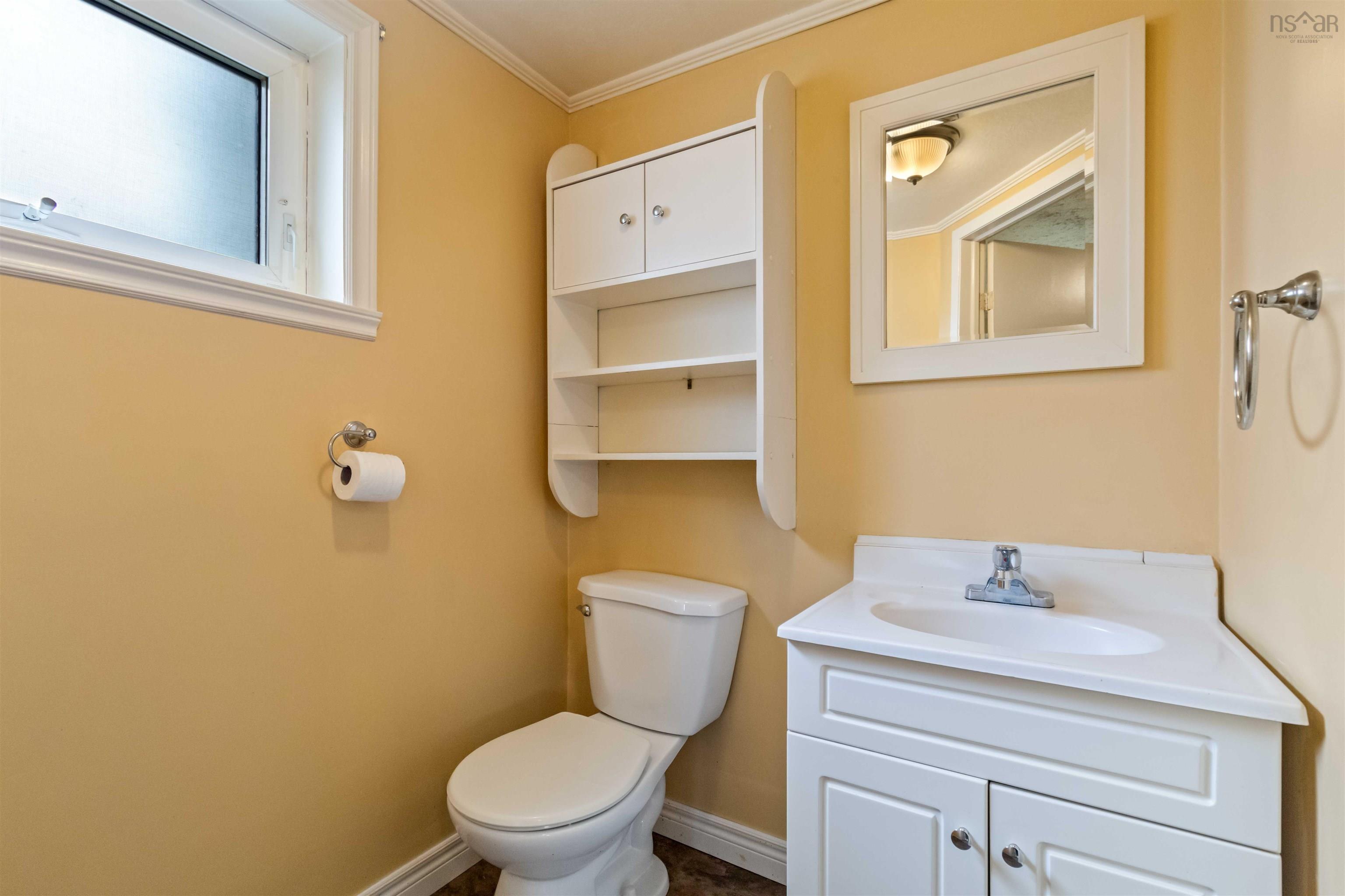 86 Mount Edward Road photo #43