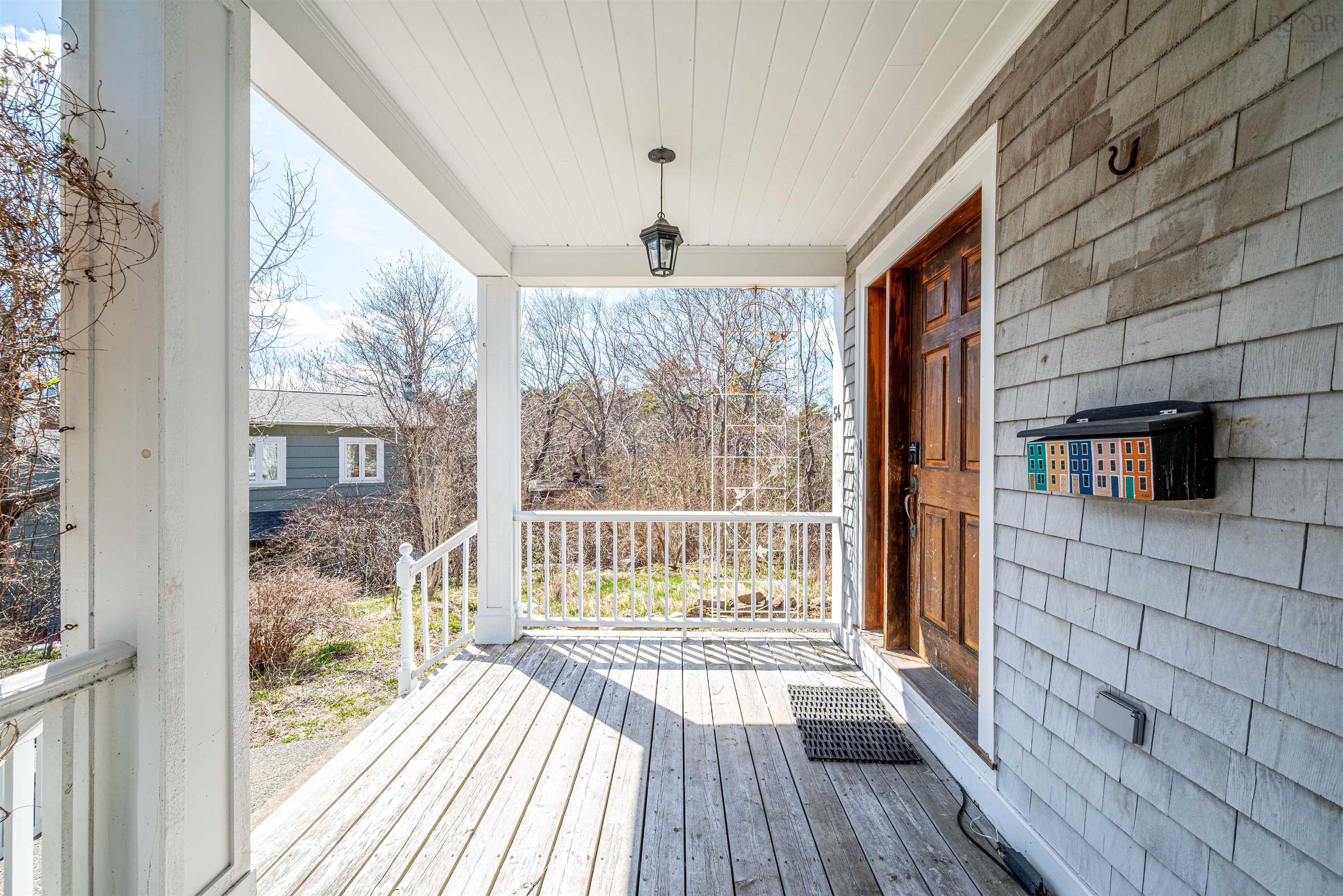 54 Parkhill Road photo #11