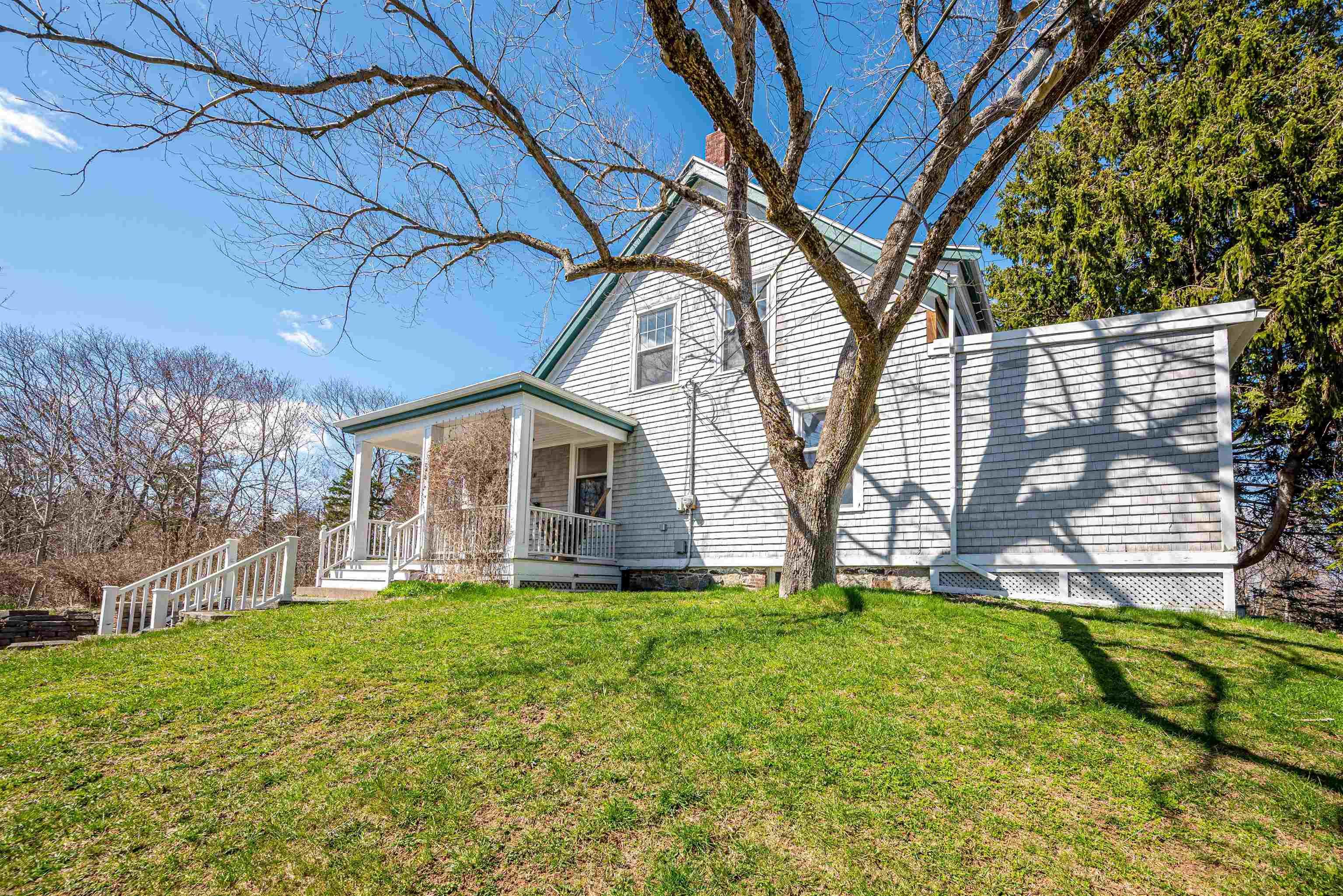54 Parkhill Road photo #3