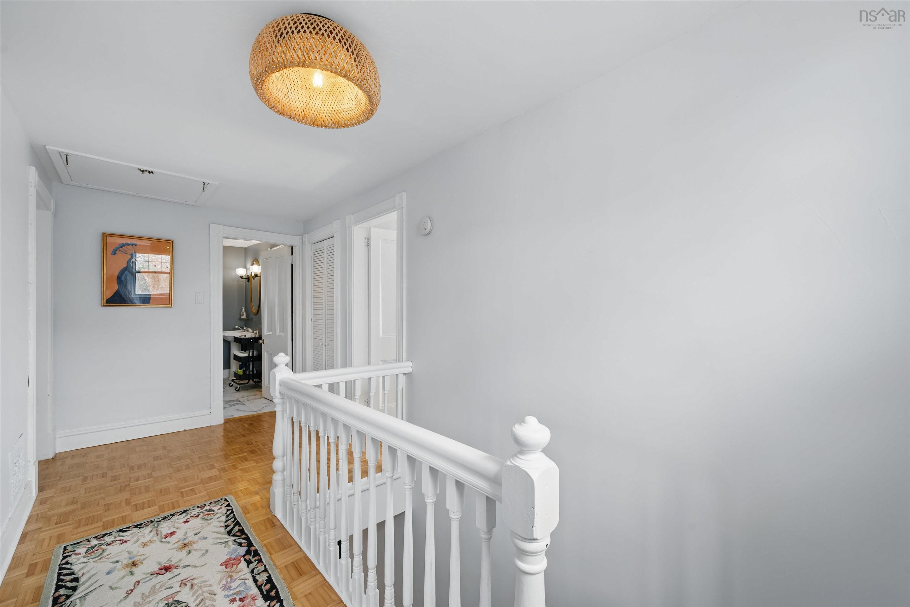 54 Parkhill Road photo #36