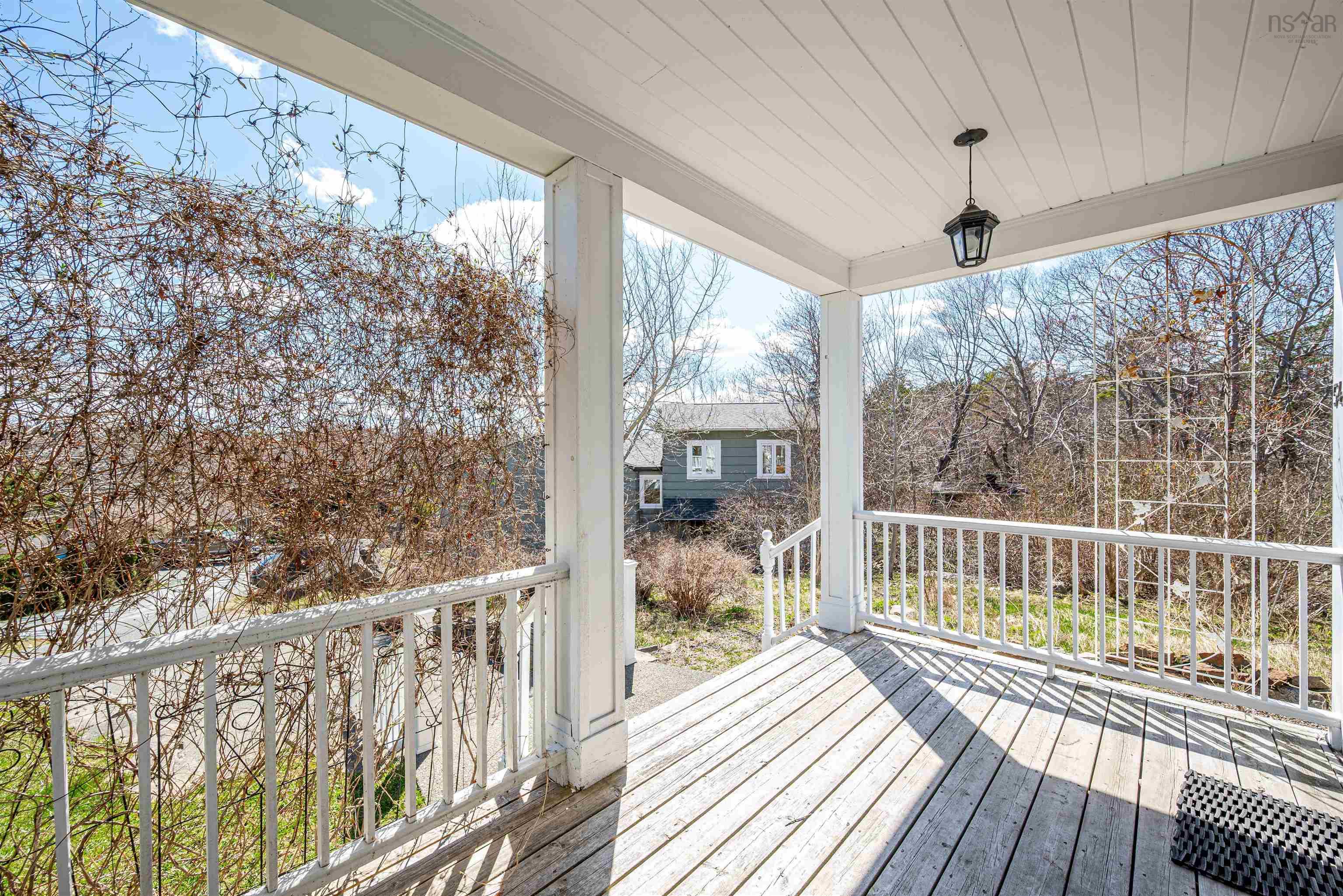 54 Parkhill Road photo #10