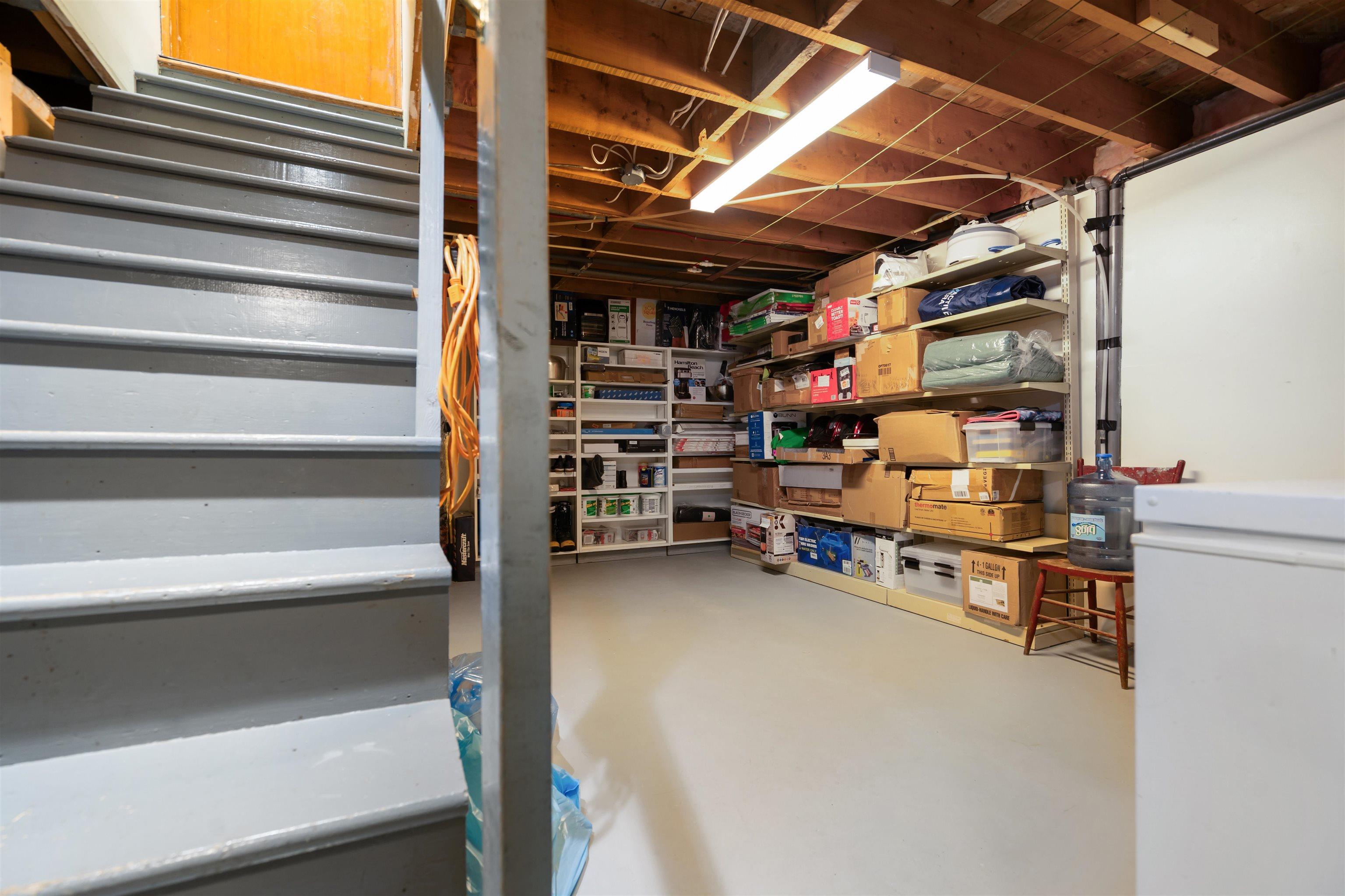 684 St Marys Road photo #35