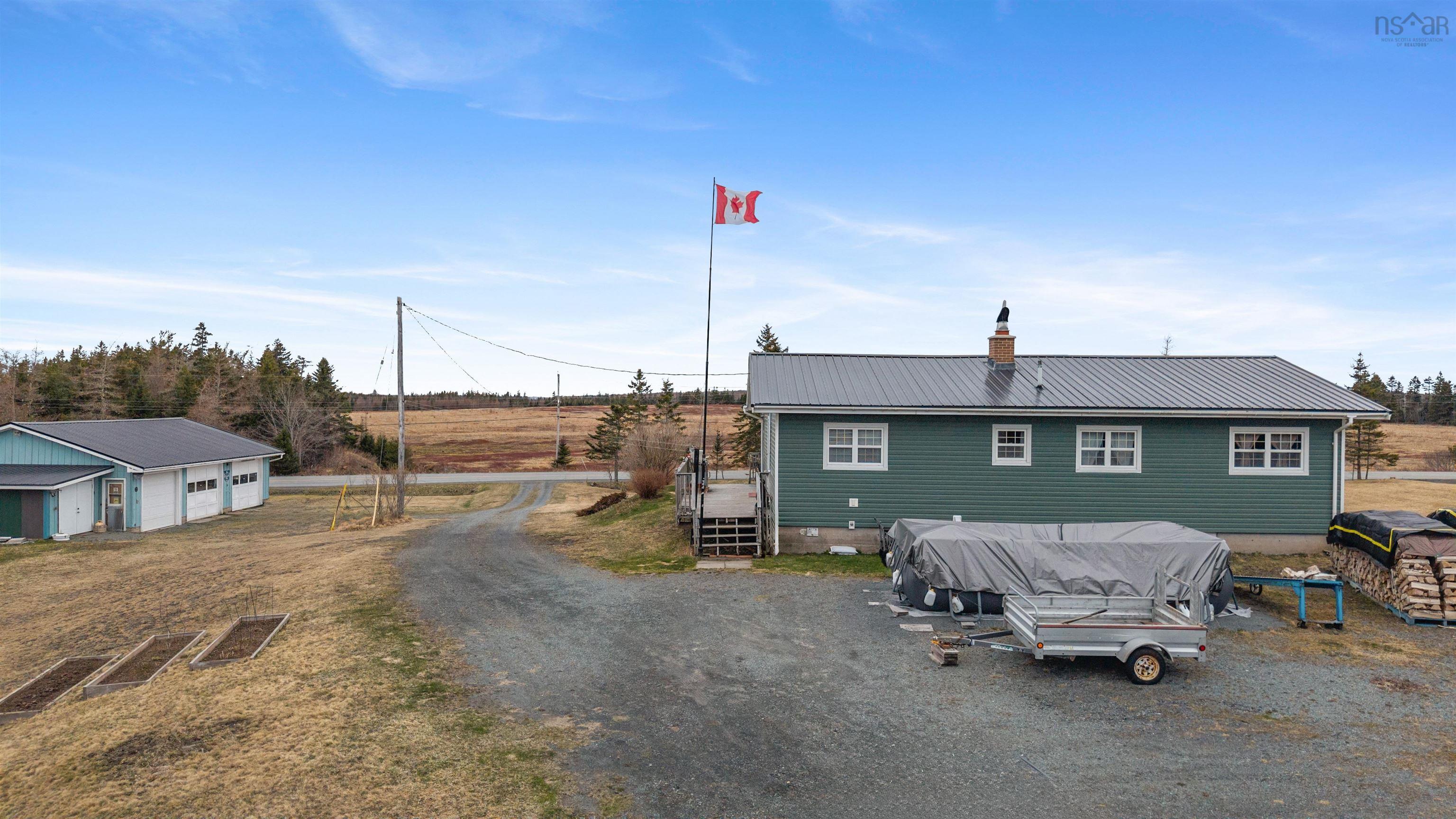 684 St Marys Road photo #43