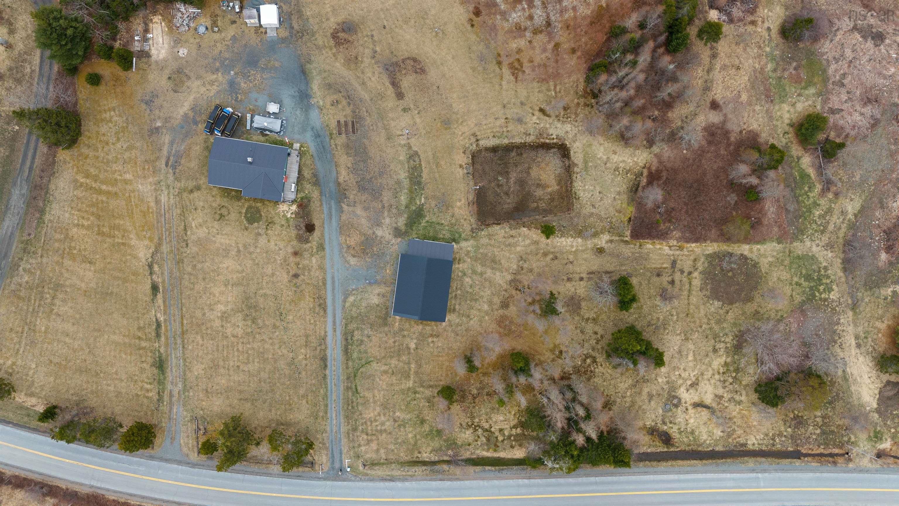 684 St Marys Road photo #44