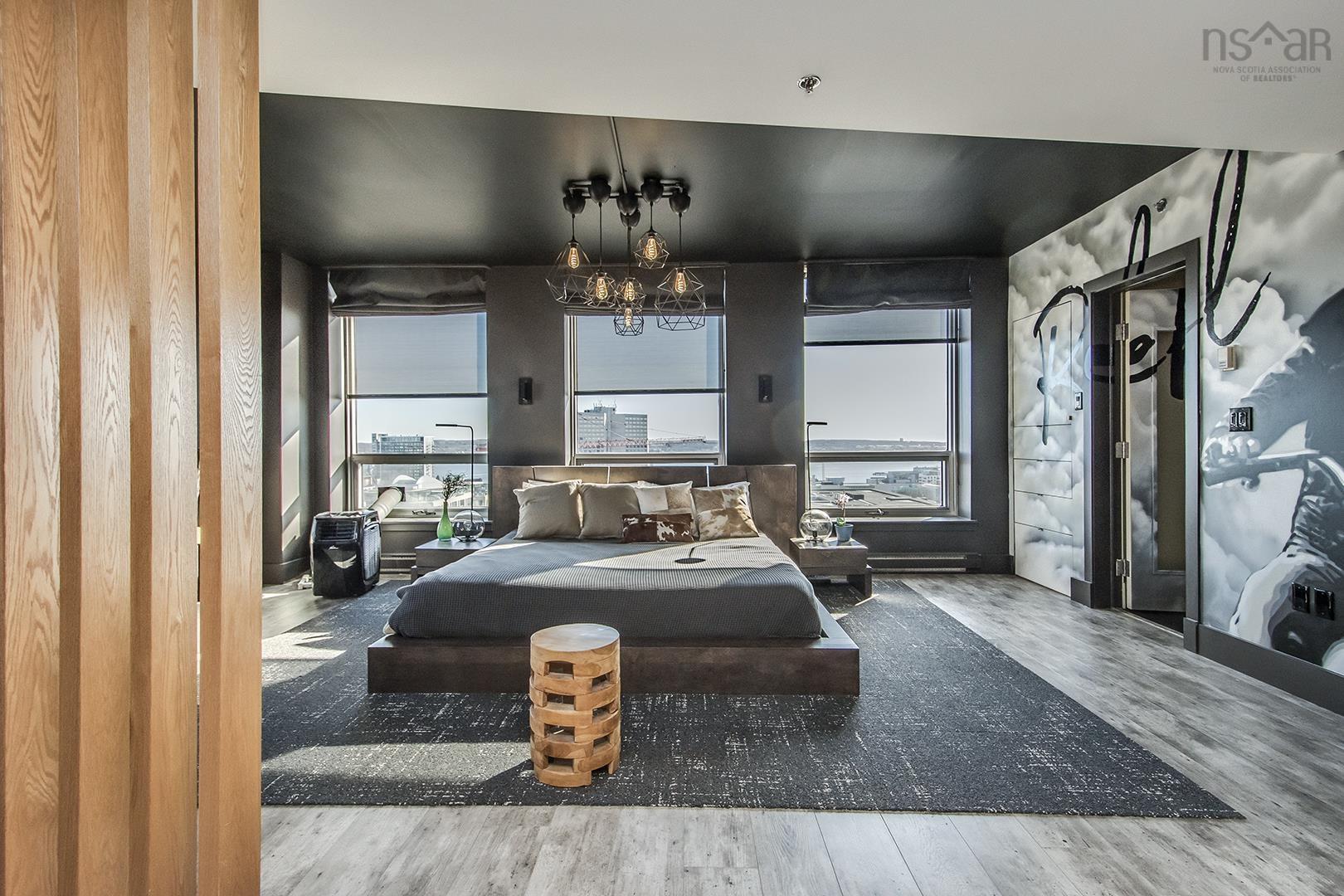 1504 1465 Brenton Street photo #31