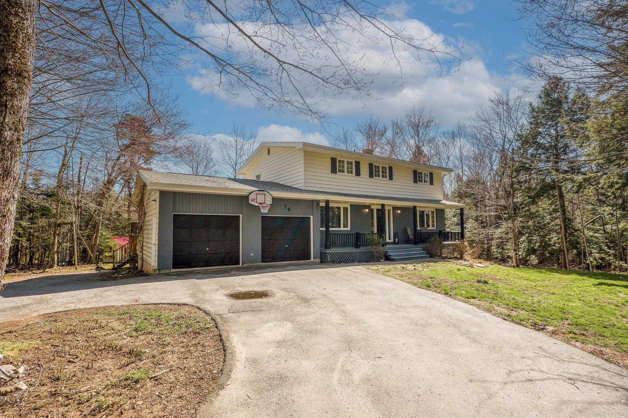 70 Carlheath Drive photo #2