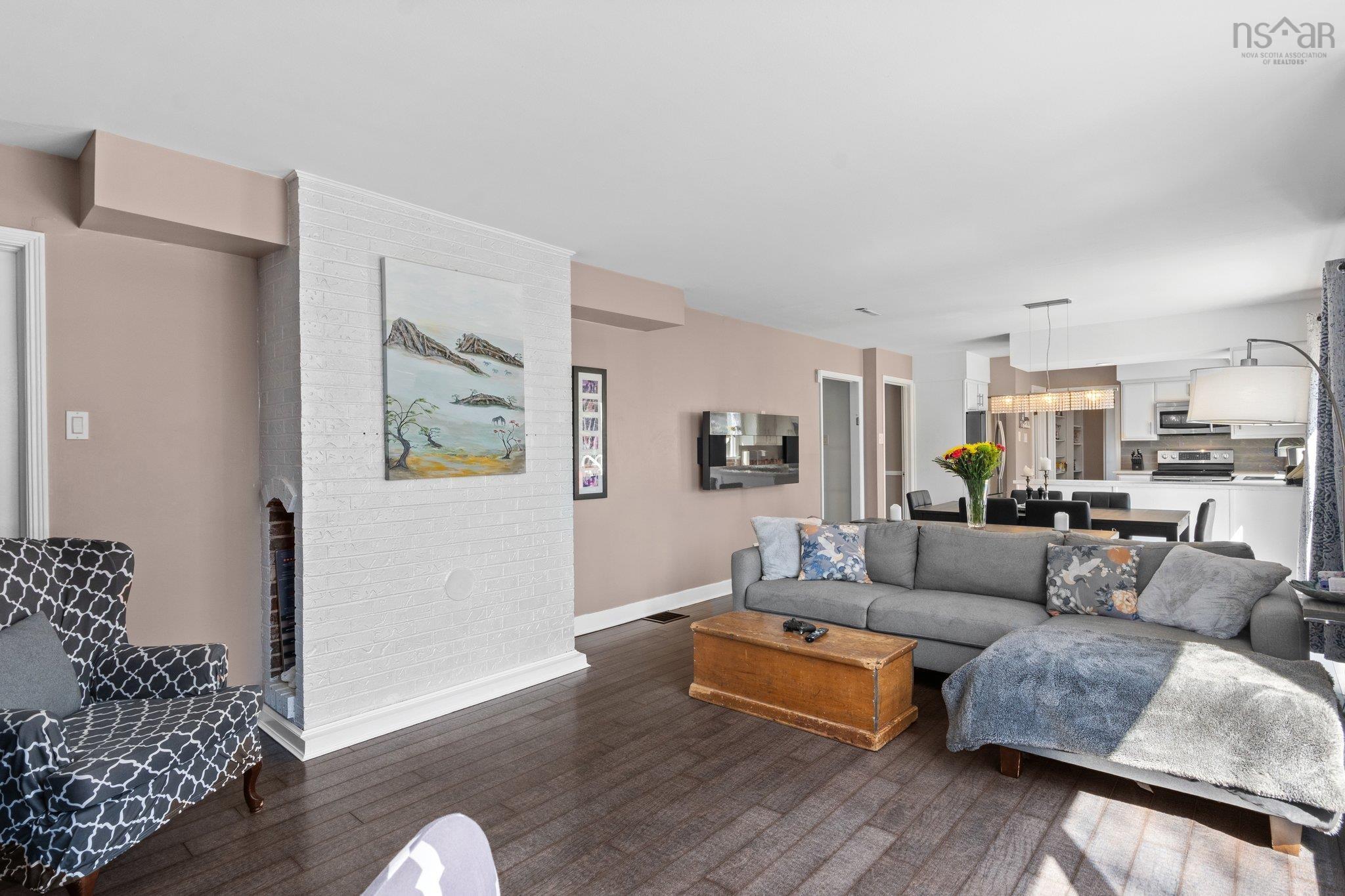 70 Carlheath Drive photo #13
