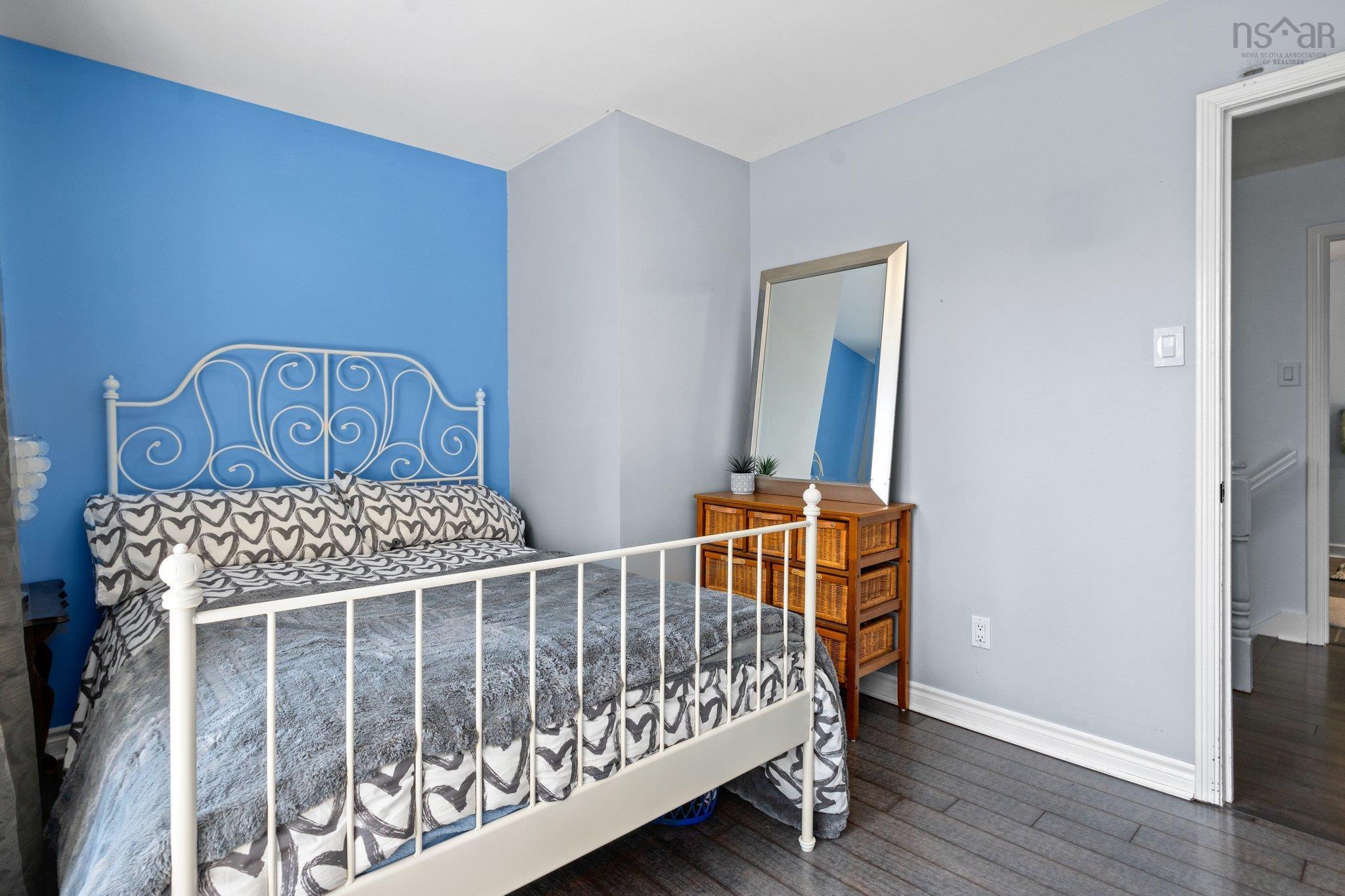 70 Carlheath Drive photo #27