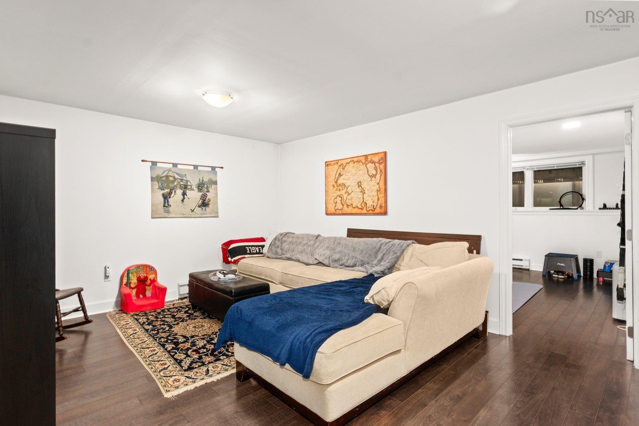 70 Carlheath Drive photo #33