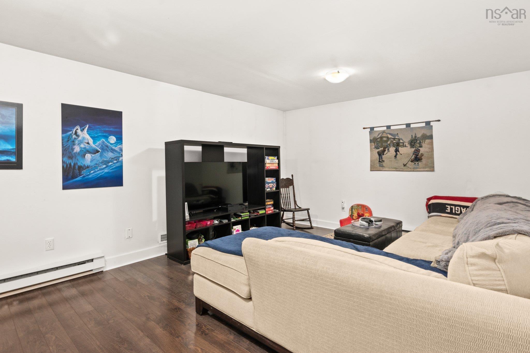 70 Carlheath Drive photo #34