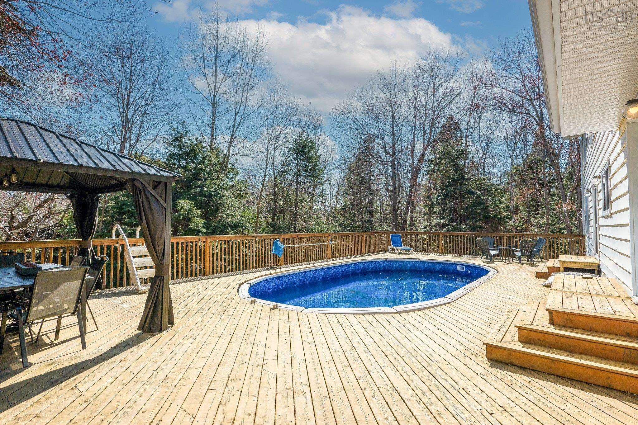 70 Carlheath Drive photo #37