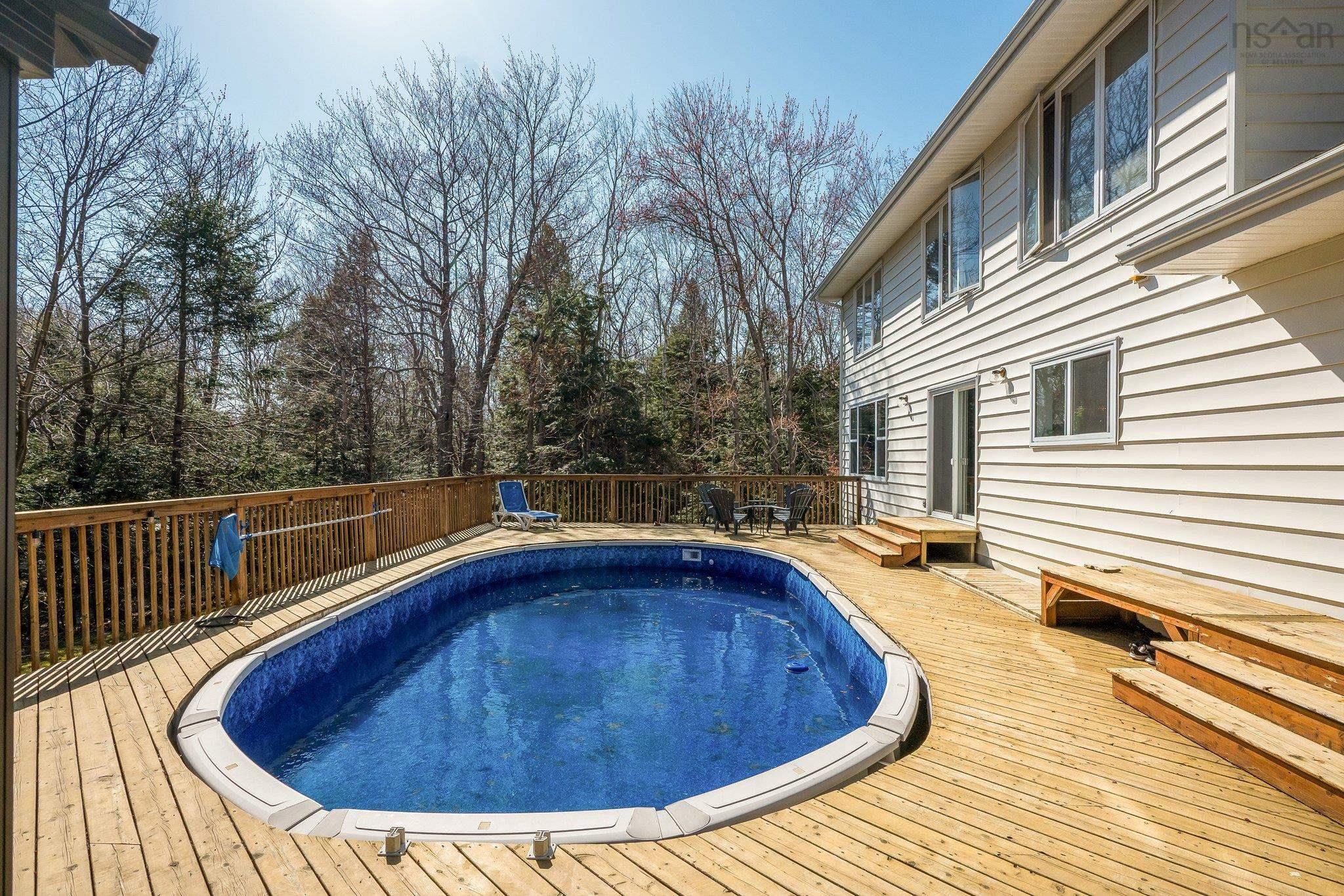 70 Carlheath Drive photo #38