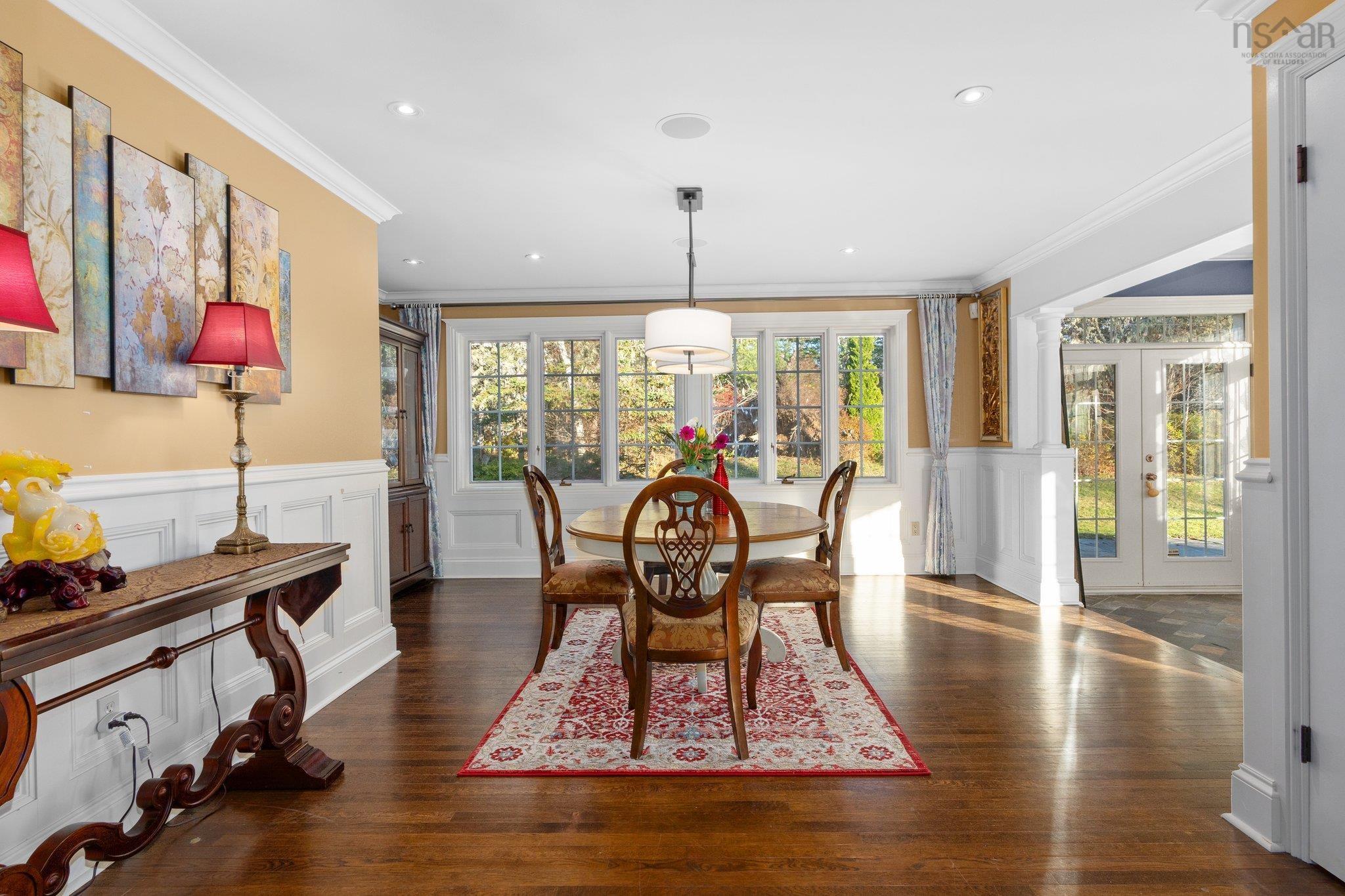 26 BROOK POINT Road photo #15
