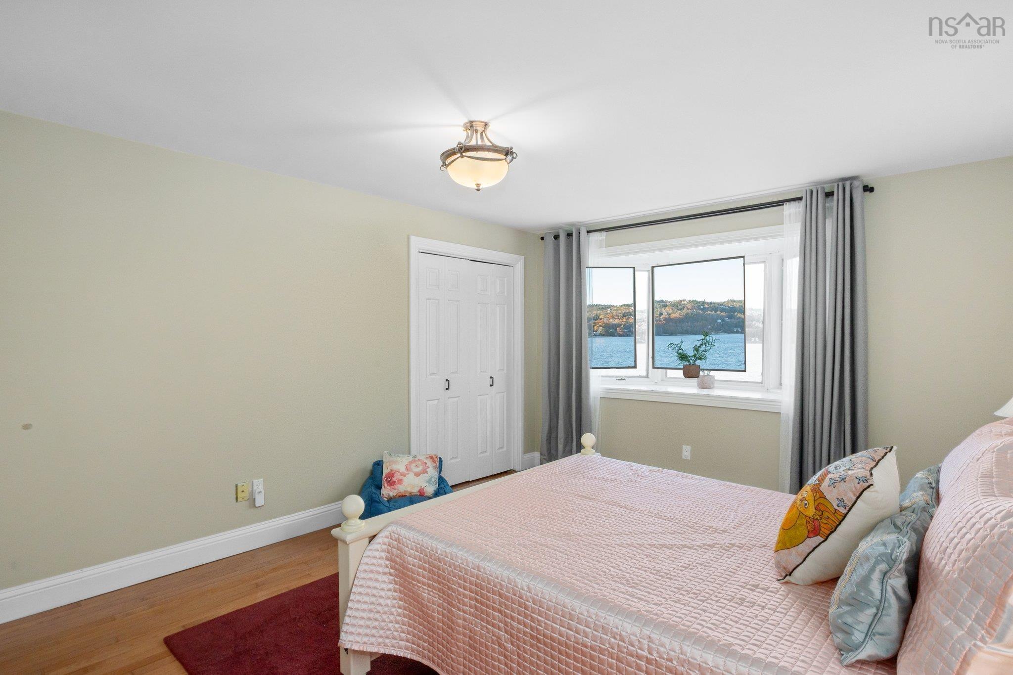 26 BROOK POINT Road photo #21