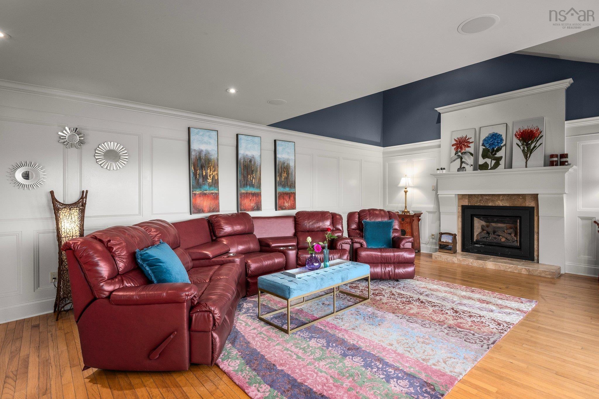 26 BROOK POINT Road photo #5