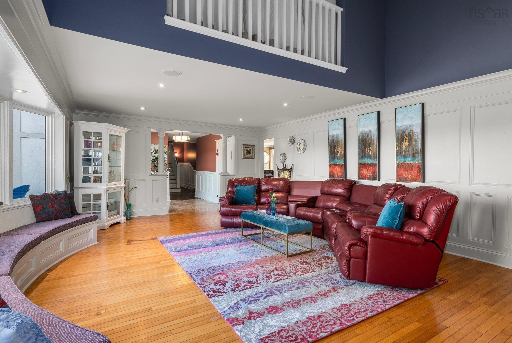 26 BROOK POINT Road photo #6