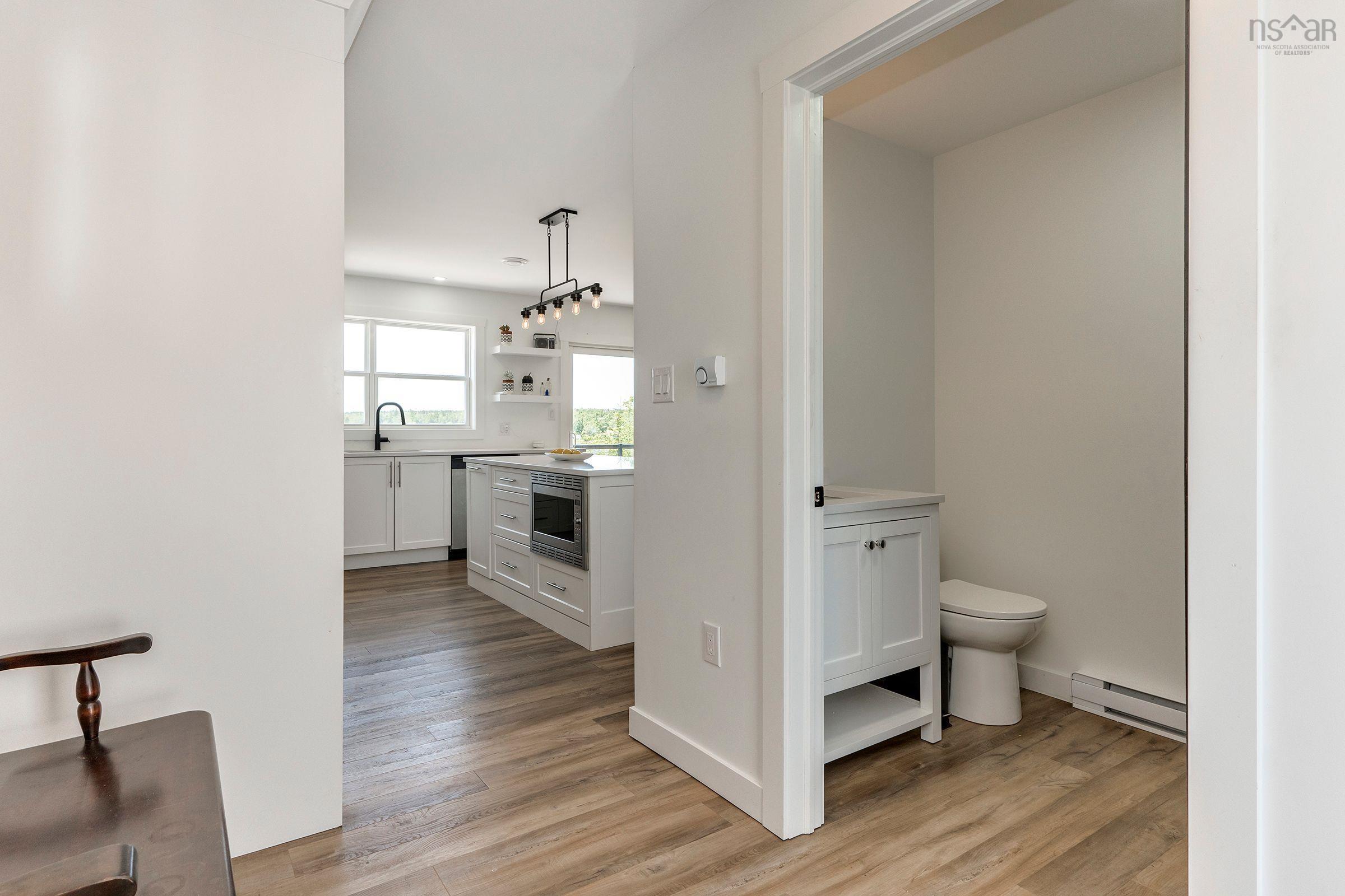 103 Capri Drive photo #26